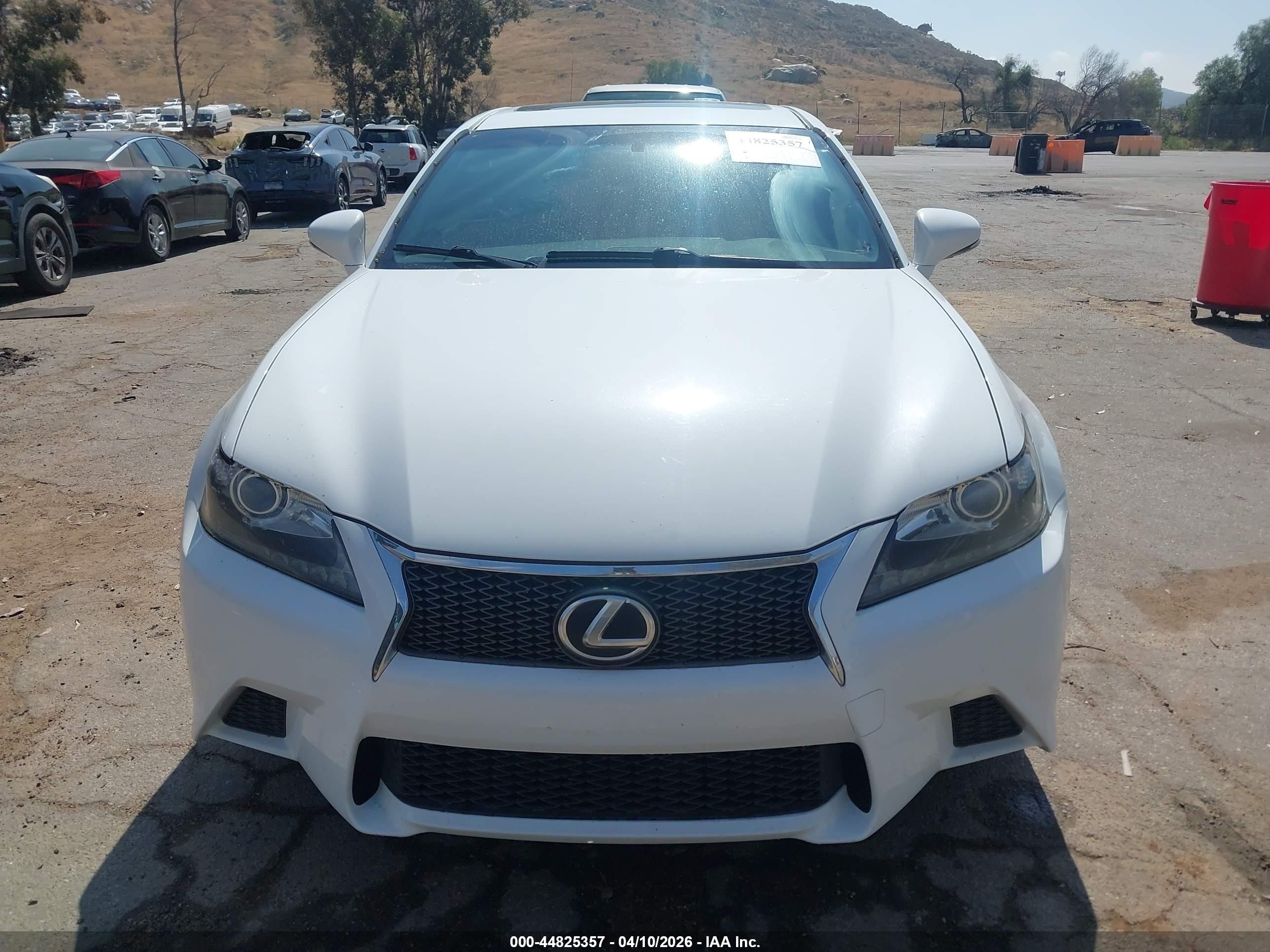 2015 Lexus Gs 350   White vin: JTHBE1BL2FA017648