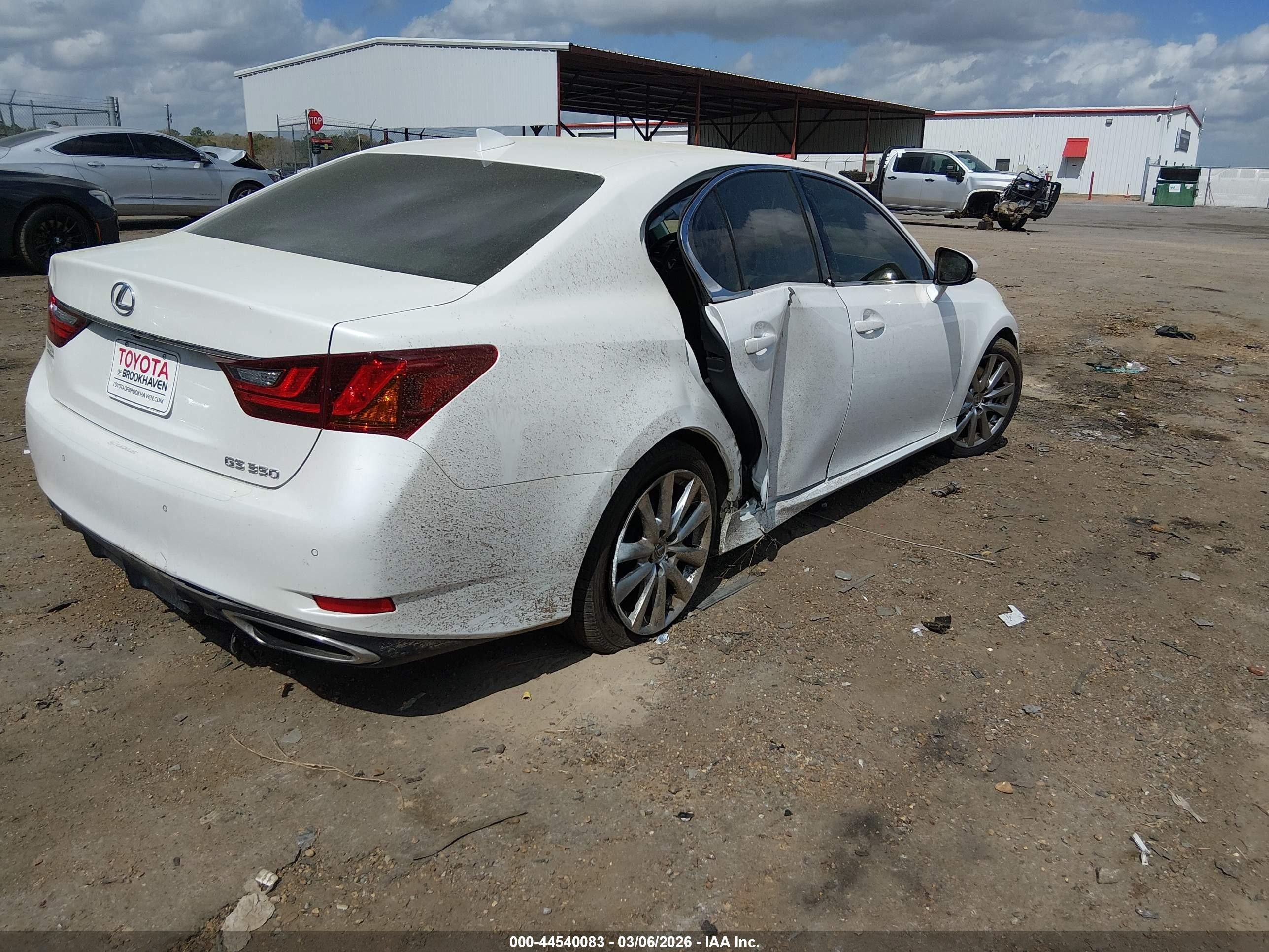 2015 Lexus Gs 350   White vin: JTHBE1BL4FA014542