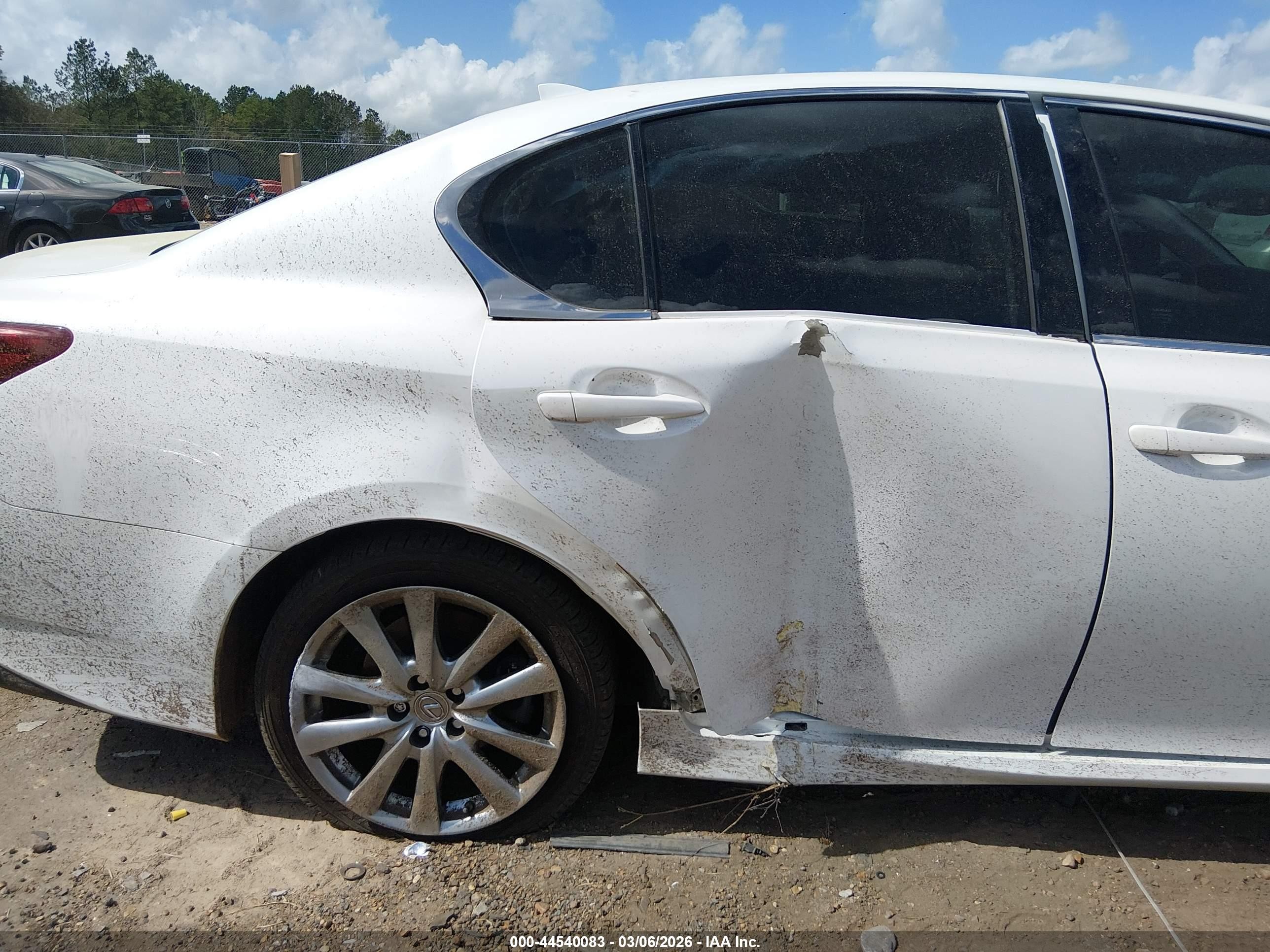 2015 Lexus Gs 350   White vin: JTHBE1BL4FA014542