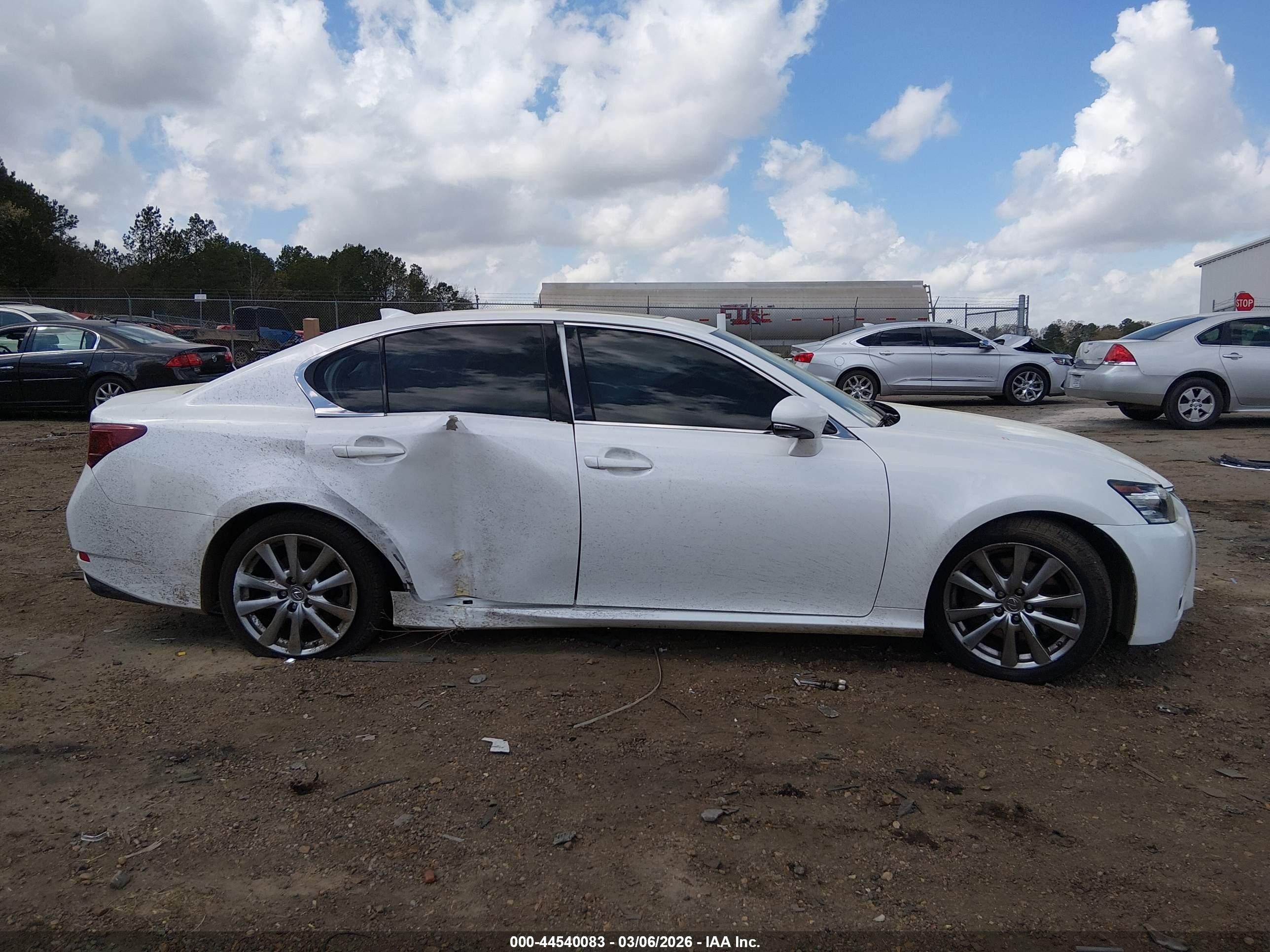 2015 Lexus Gs 350   White vin: JTHBE1BL4FA014542