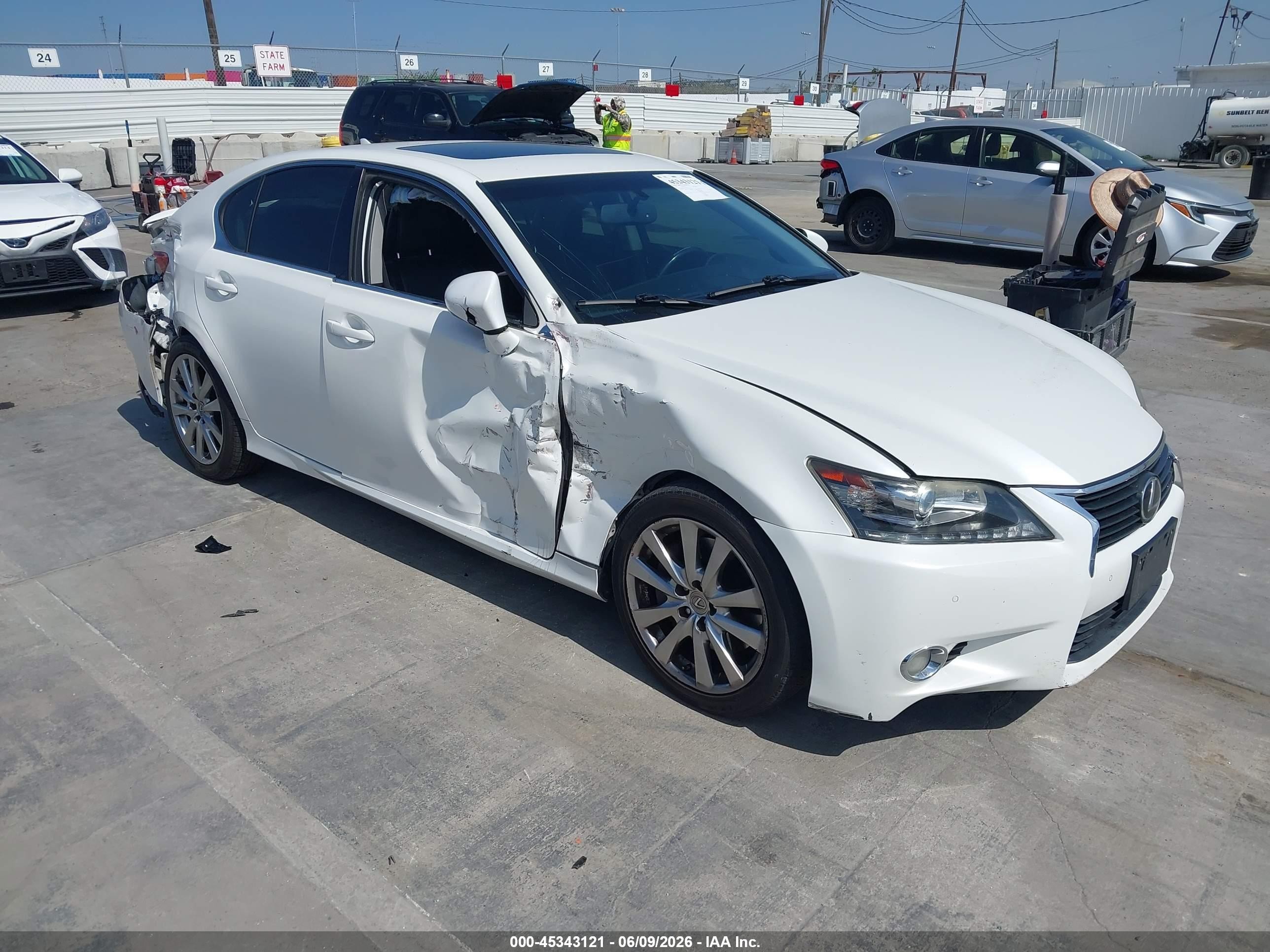 2014 Lexus Gs 350   White vin: JTHBE1BL7E5043976