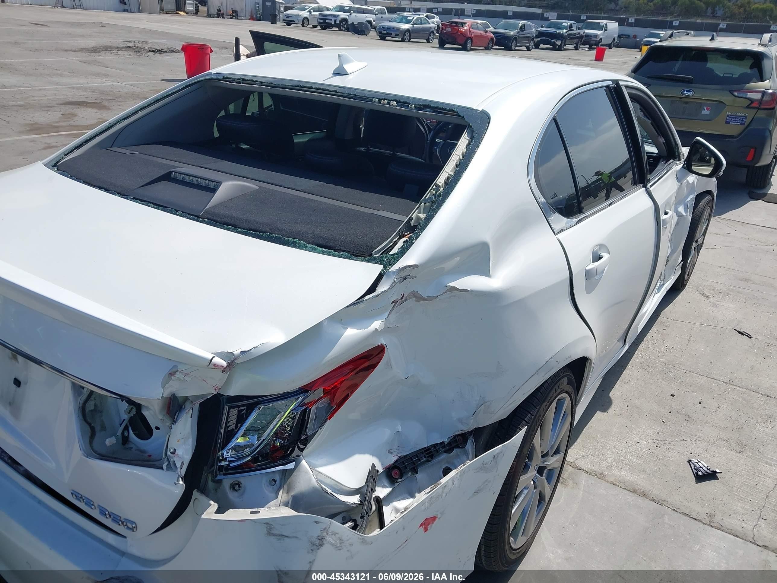 2014 Lexus Gs 350   White vin: JTHBE1BL7E5043976