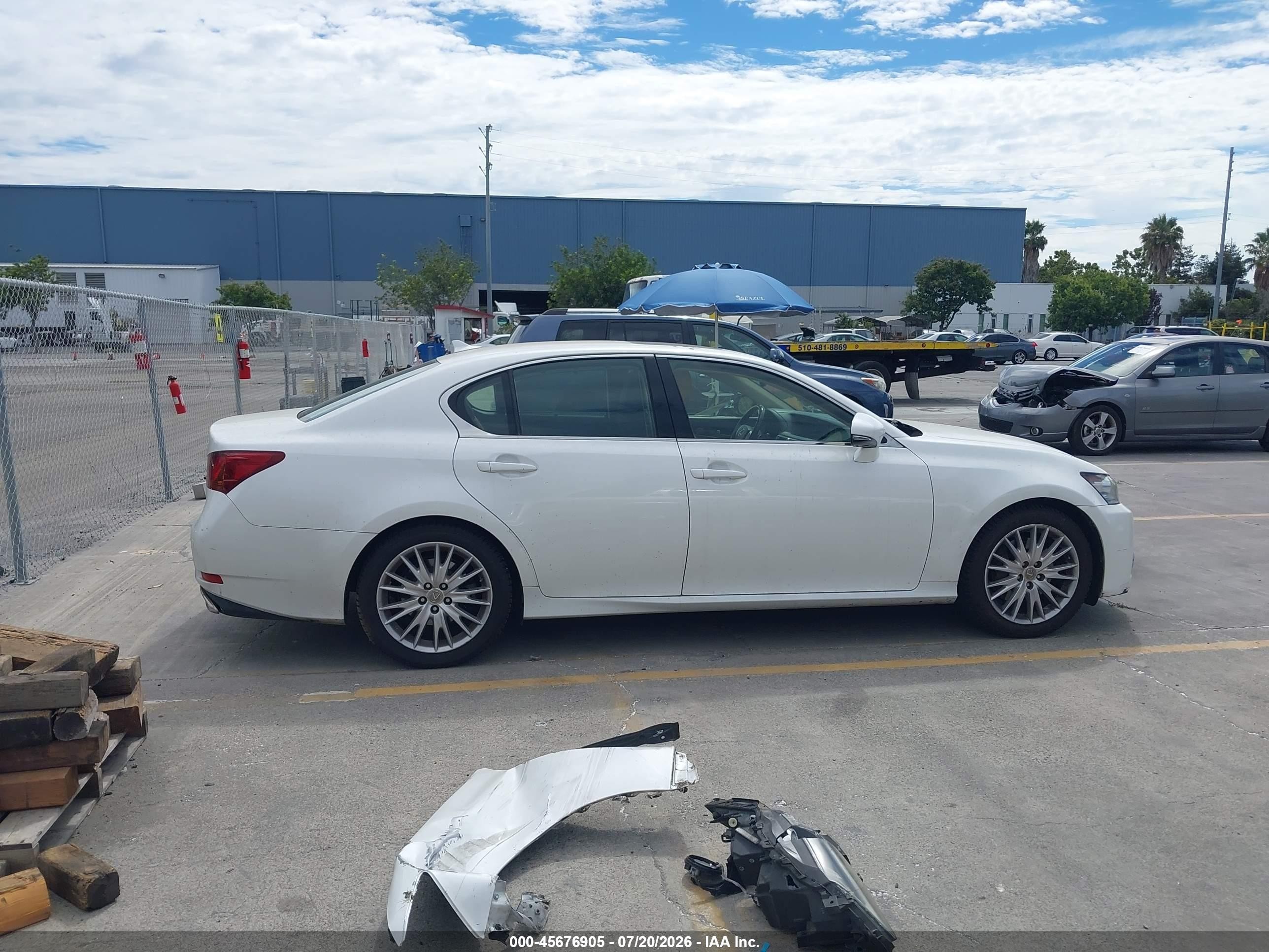 2013 Lexus Gs 350   White vin: JTHBE1BLXD5013868