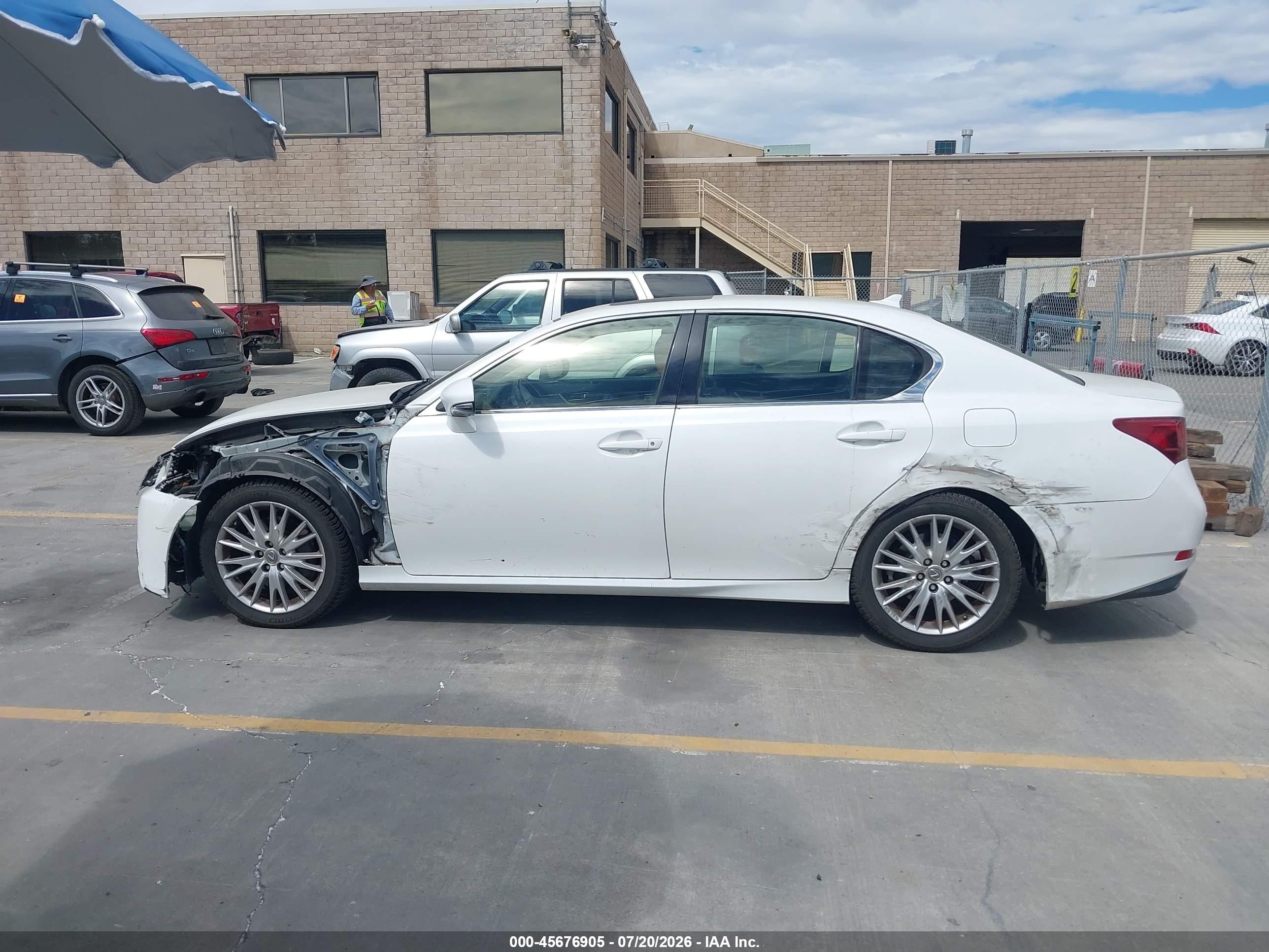 2013 Lexus Gs 350   White vin: JTHBE1BLXD5013868