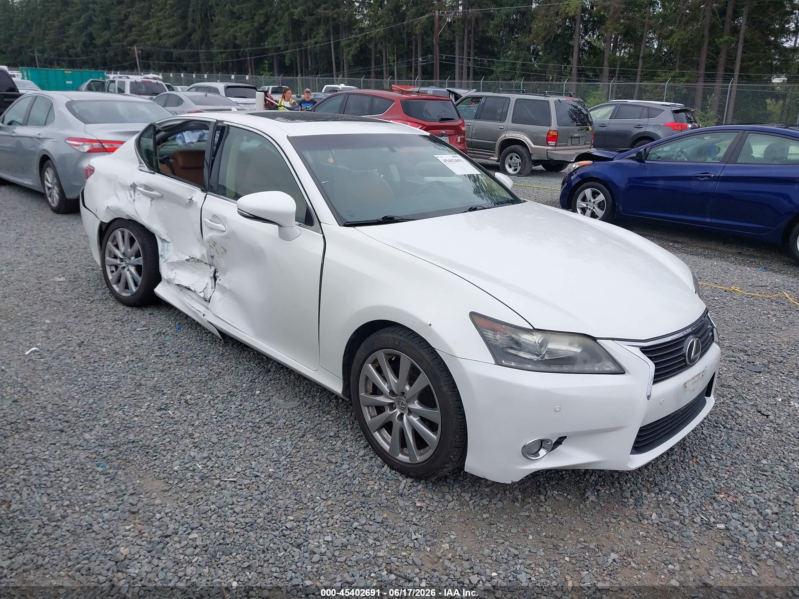 2013 Lexus Gs 350   White vin: JTHBE1BLXD5025132