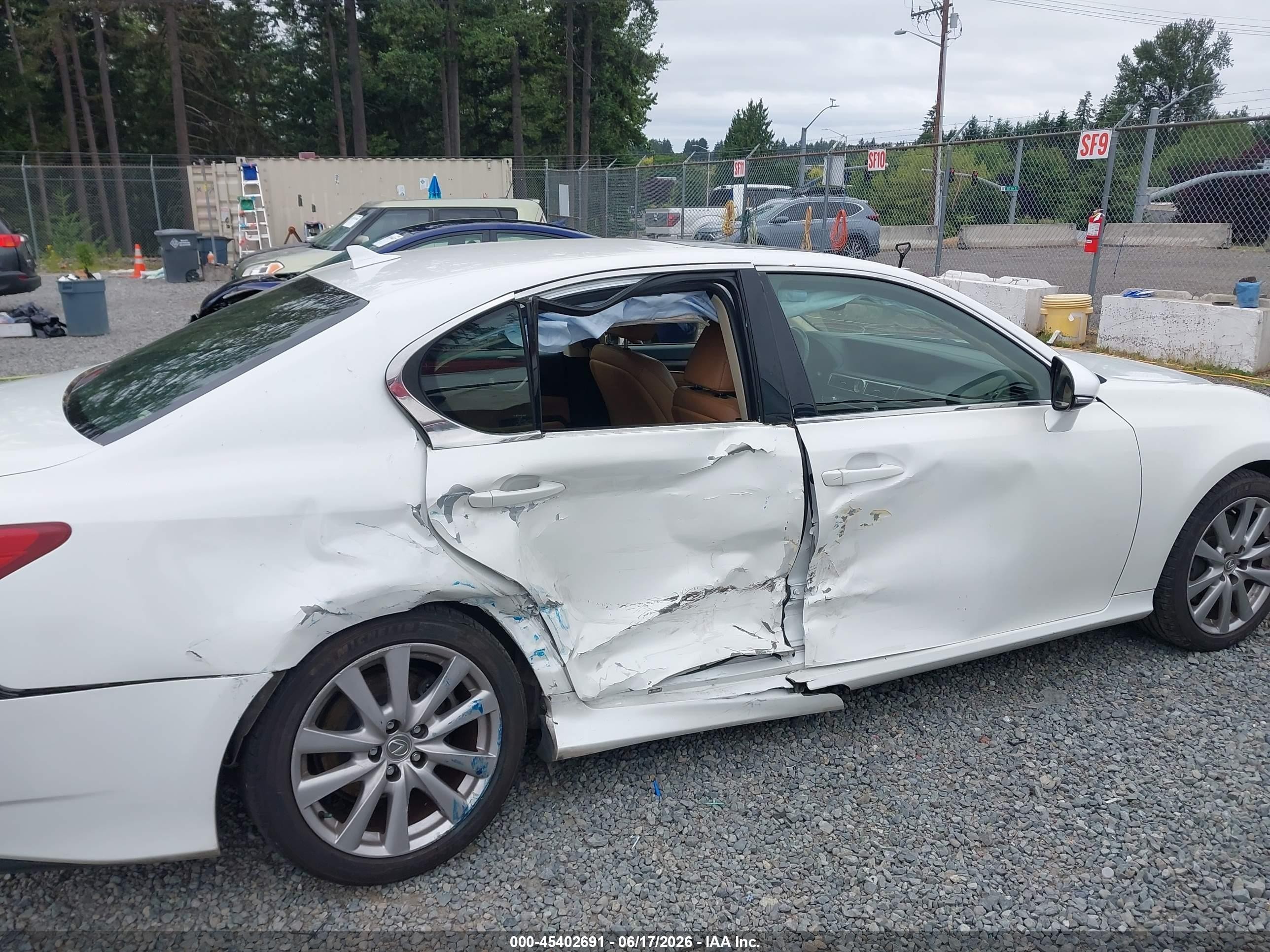 2013 Lexus Gs 350   White vin: JTHBE1BLXD5025132
