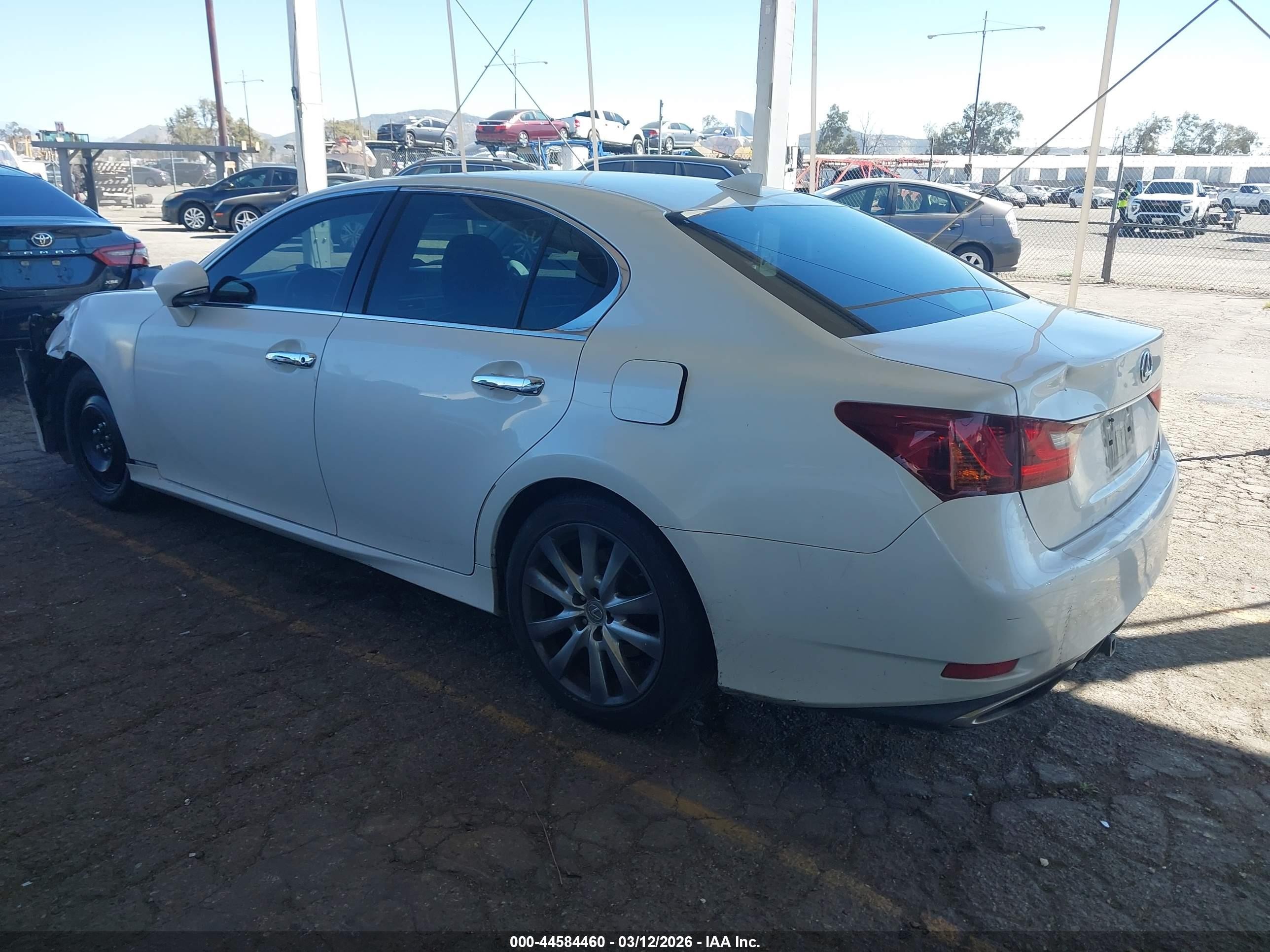 2015 Lexus Gs 350   White vin: JTHBE1BLXFA017882