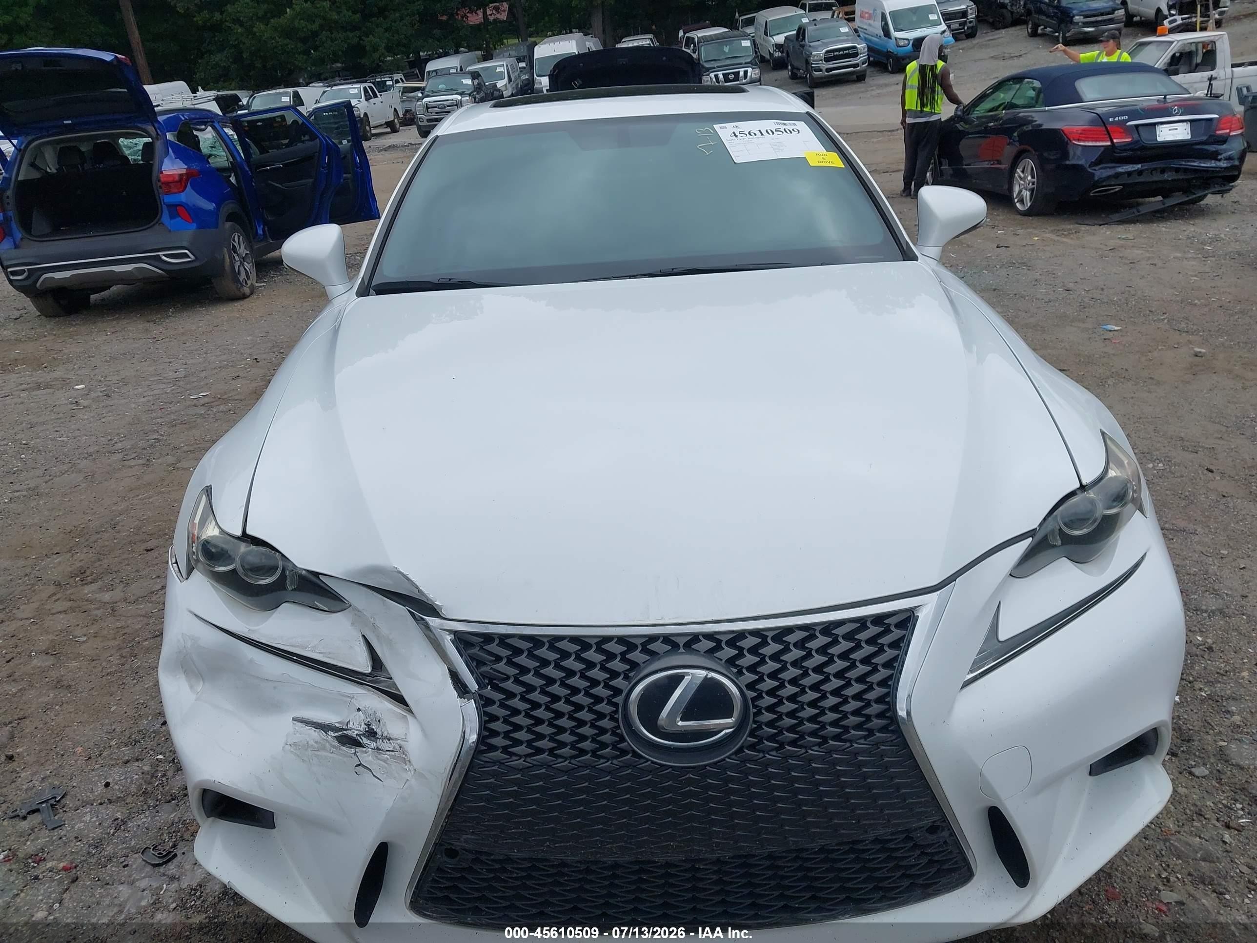 2014 Lexus Is 350   White vin: JTHBE1D20E5000410