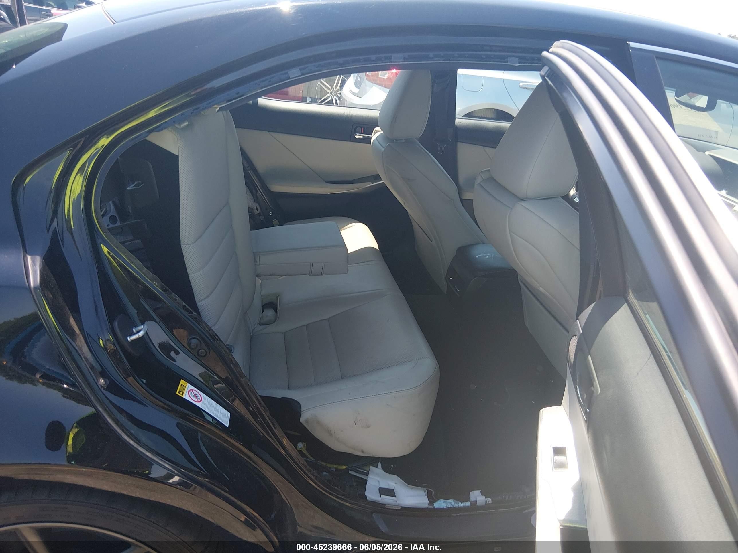 2014 Lexus Is 350   Black vin: JTHBE1D20E5001055