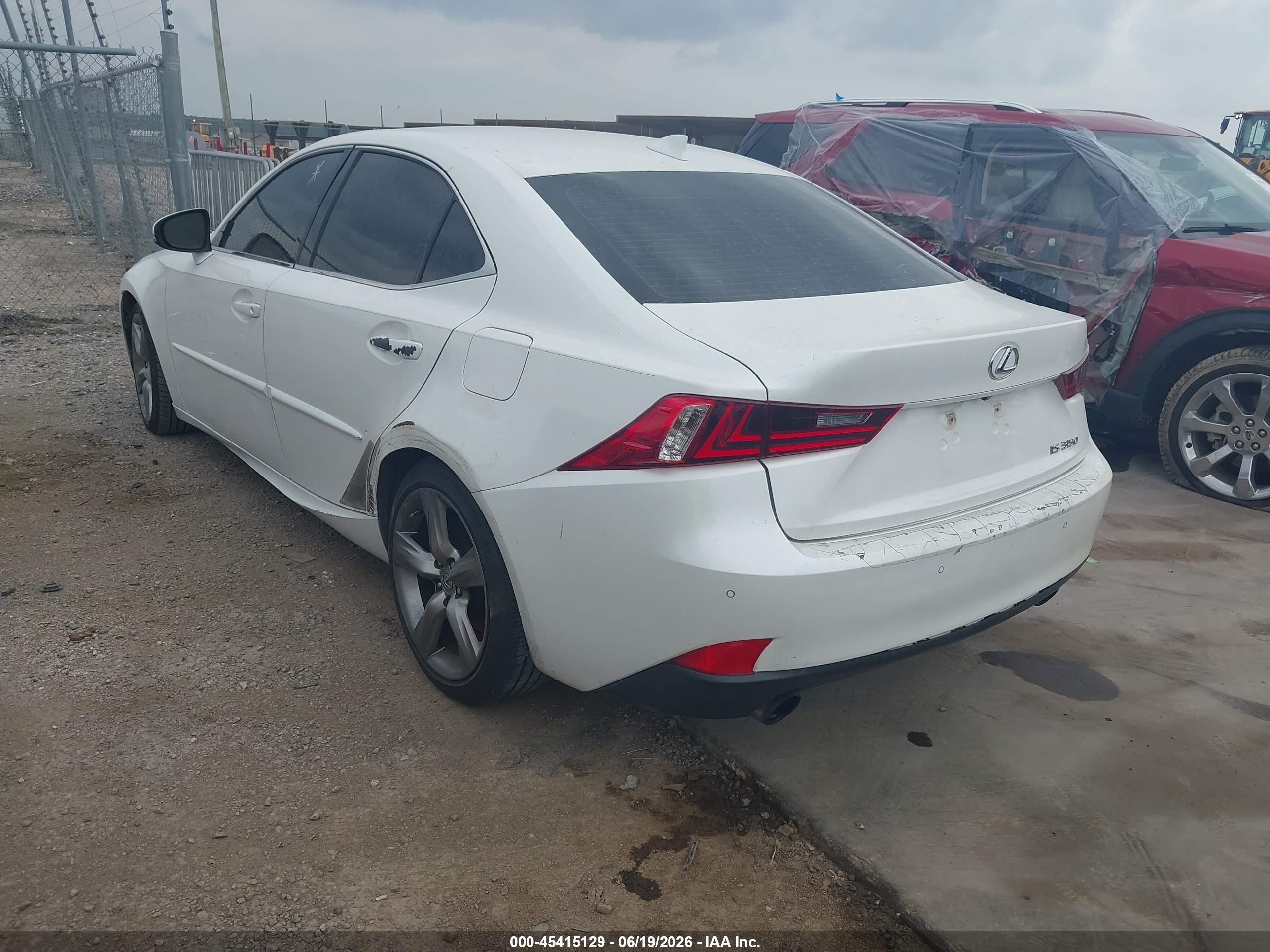 2014 Lexus Is 350   White vin: JTHBE1D20E5002710