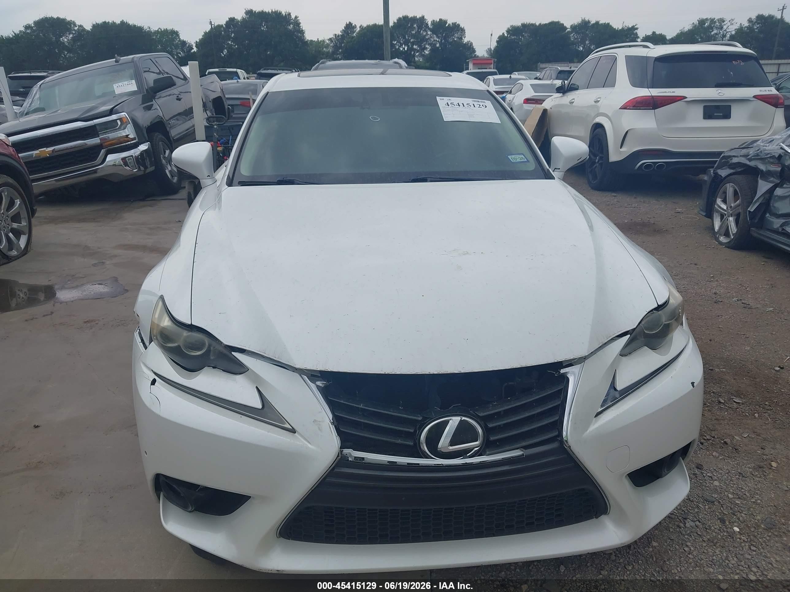 2014 Lexus Is 350   White vin: JTHBE1D20E5002710