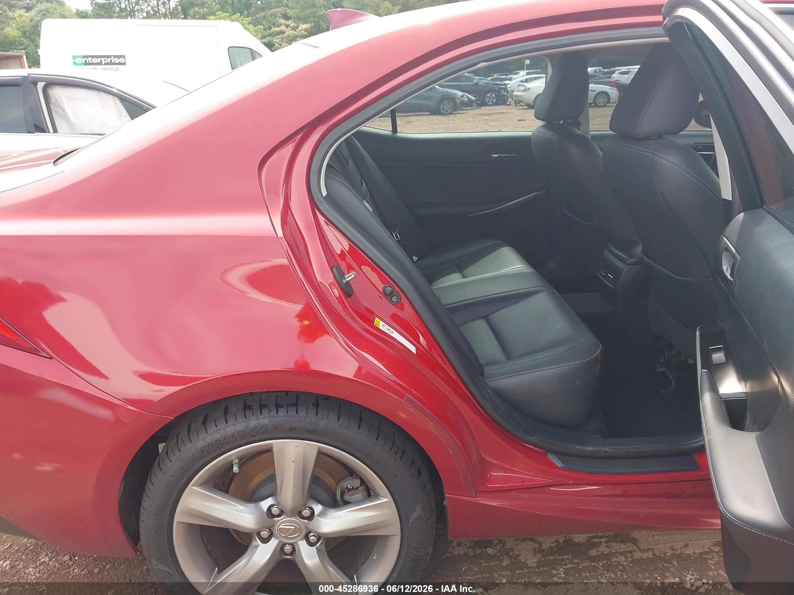 2014 Lexus Is 350   Red vin: JTHBE1D20E5004084
