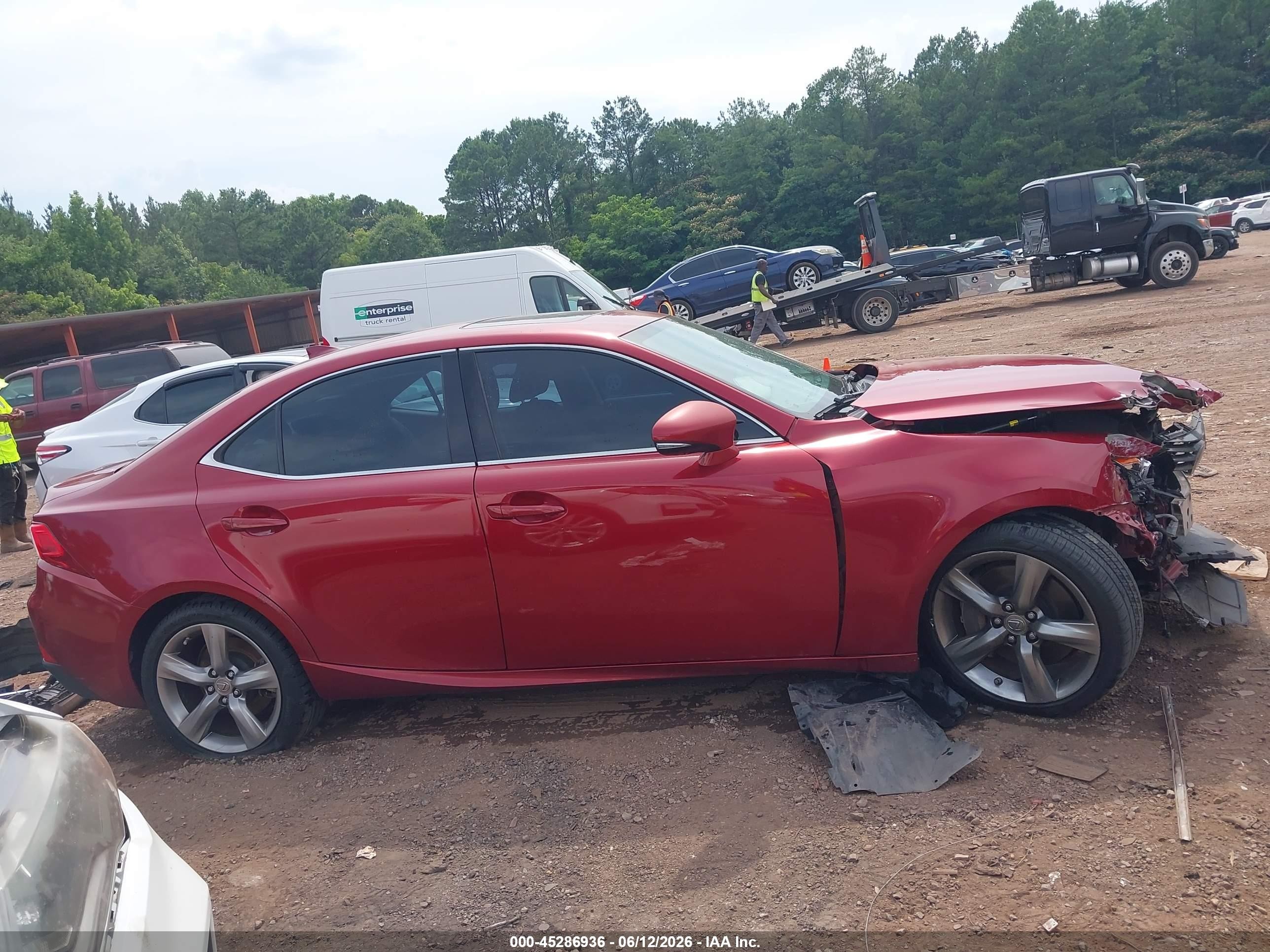 2014 Lexus Is 350   Red vin: JTHBE1D20E5004084