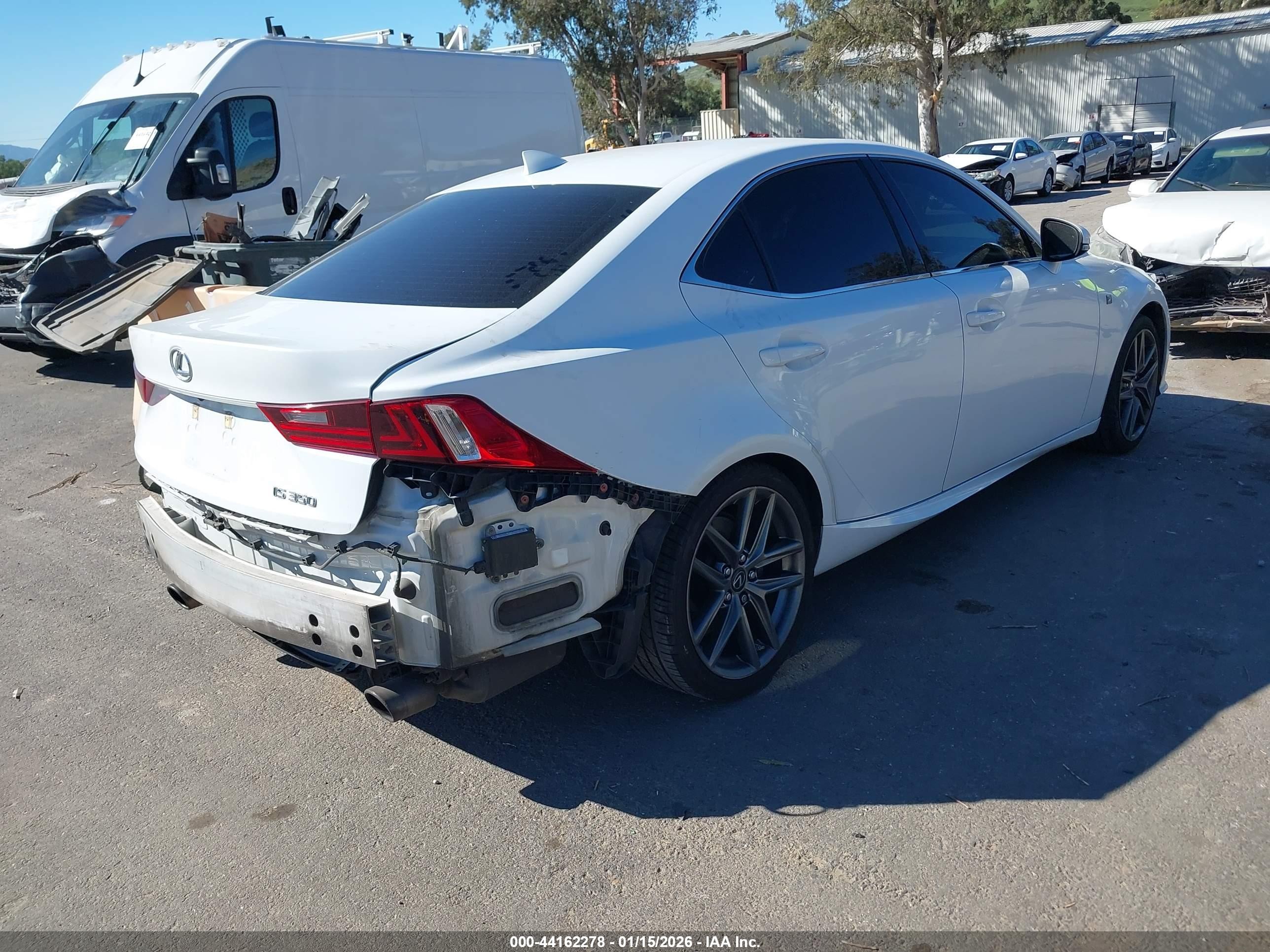 2014 Lexus Is 350   White vin: JTHBE1D22E5013997