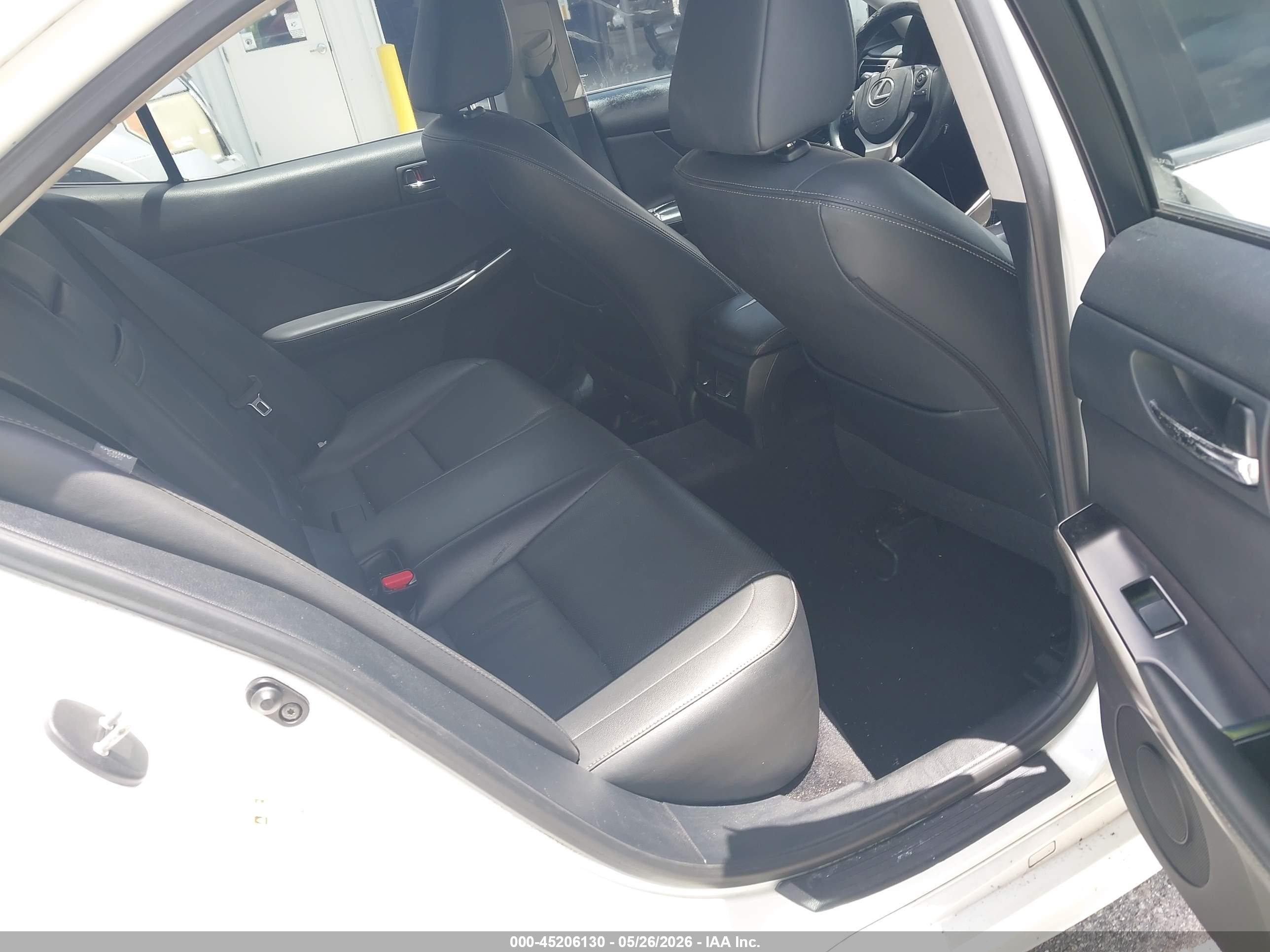 2014 Lexus Is 350   White vin: JTHBE1D23E5001289