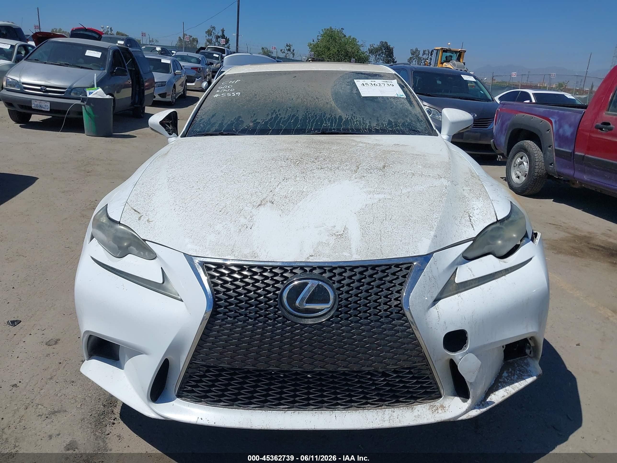 2014 Lexus Is 350   White vin: JTHBE1D24E5005559