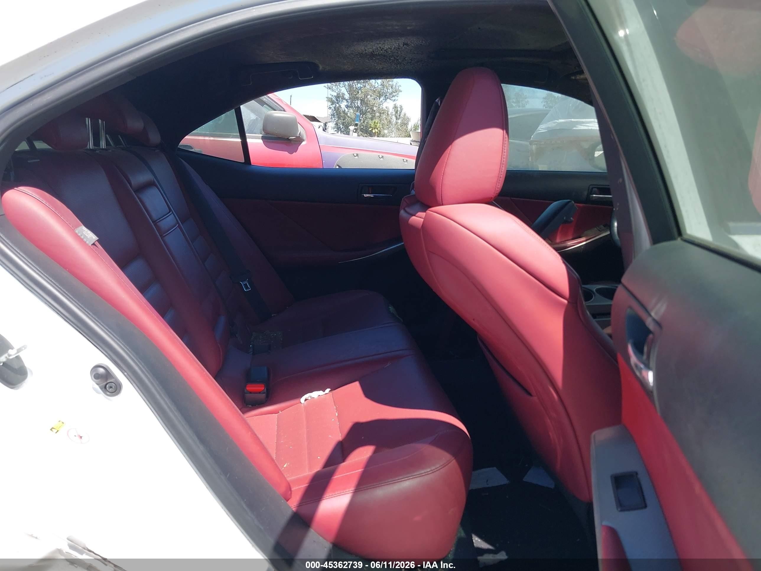 2014 Lexus Is 350   White vin: JTHBE1D24E5005559