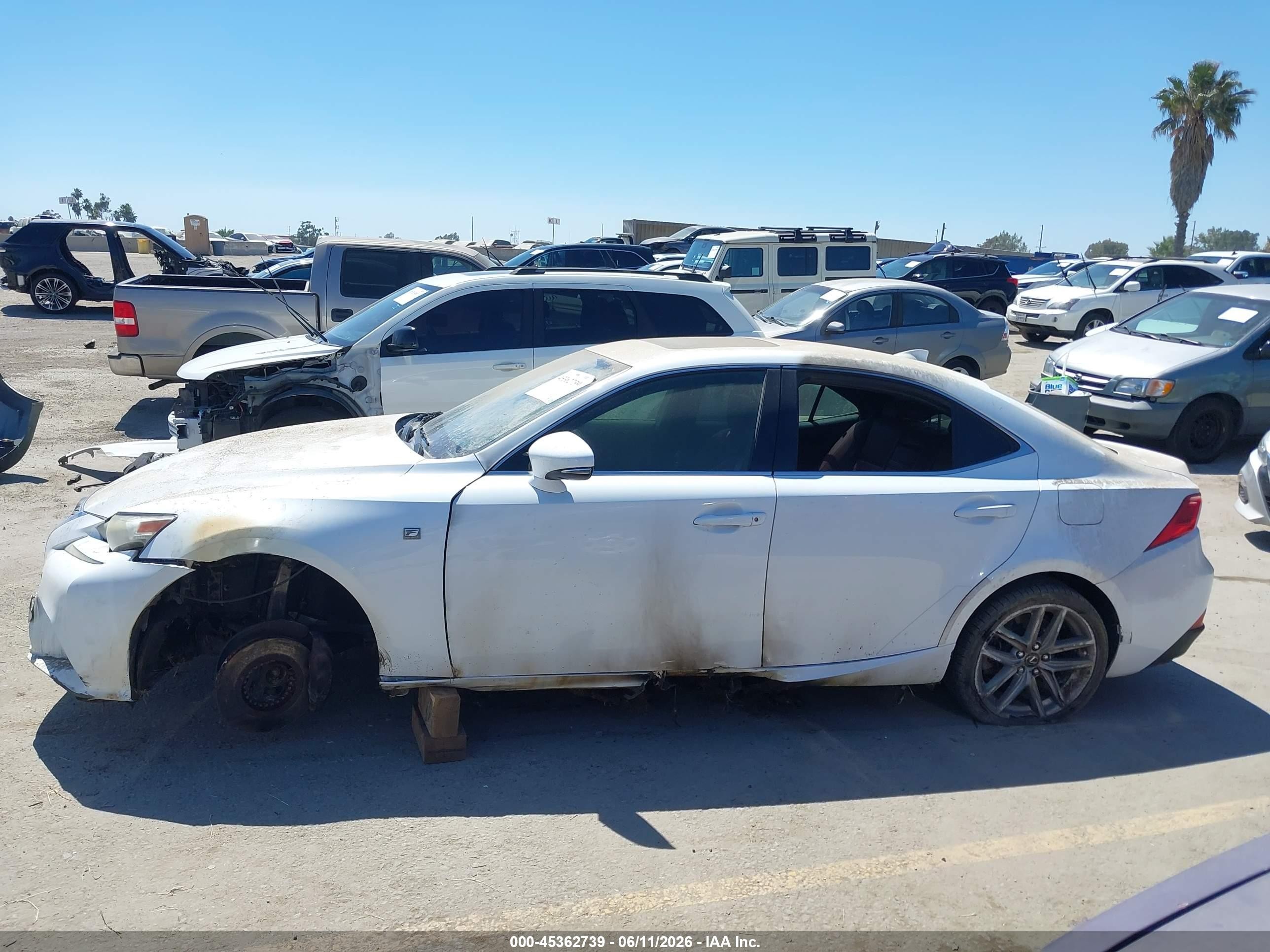 2014 Lexus Is 350   White vin: JTHBE1D24E5005559
