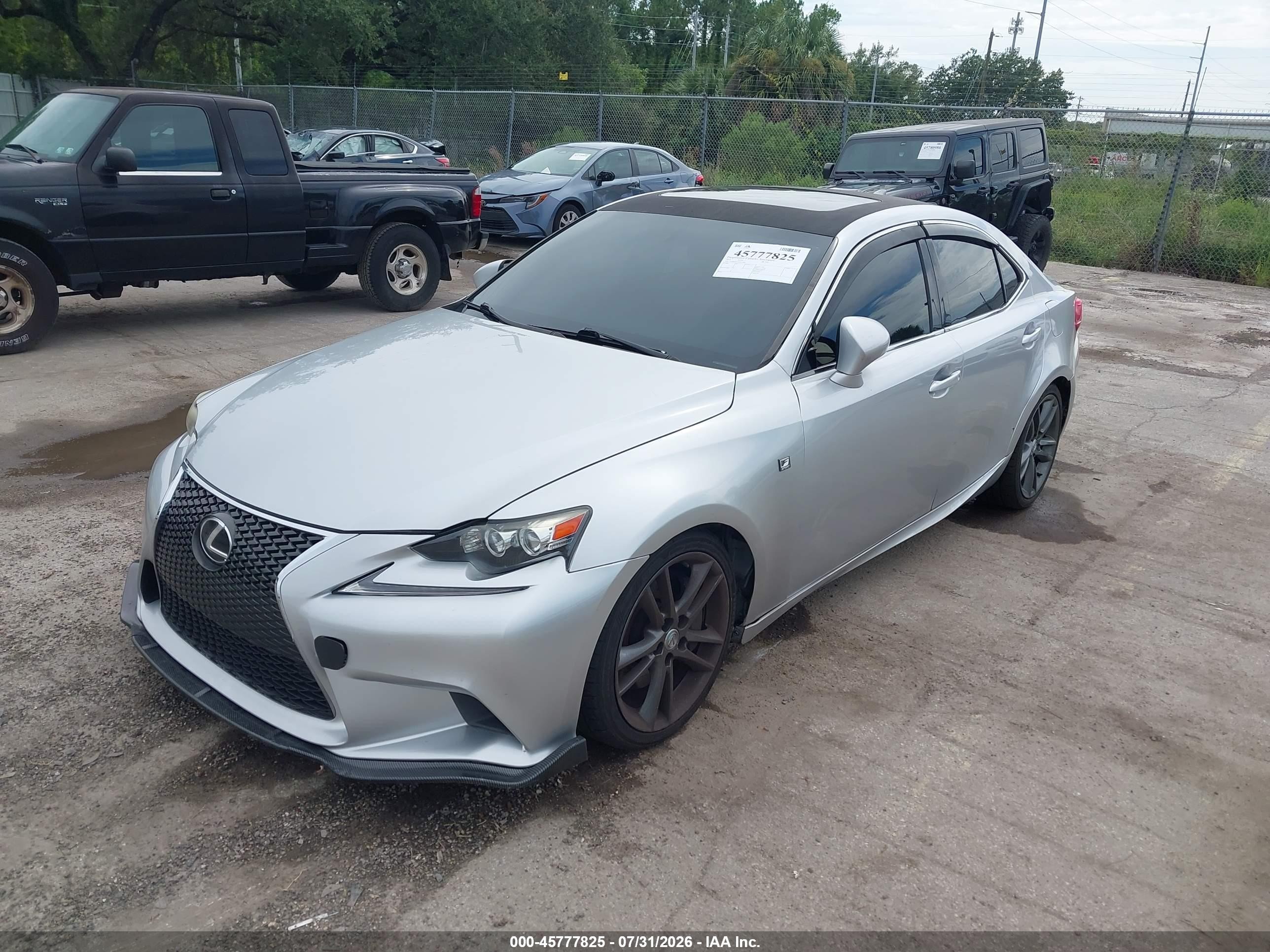 2014 Lexus Is 350   Silver vin: JTHBE1D24E5013404