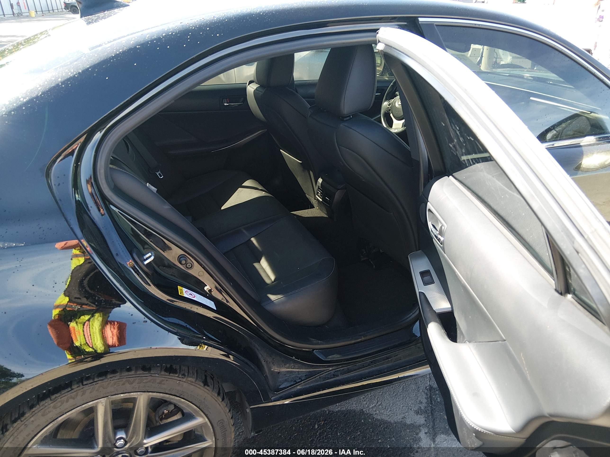 2015 Lexus Is 350   Black vin: JTHBE1D24F5021147