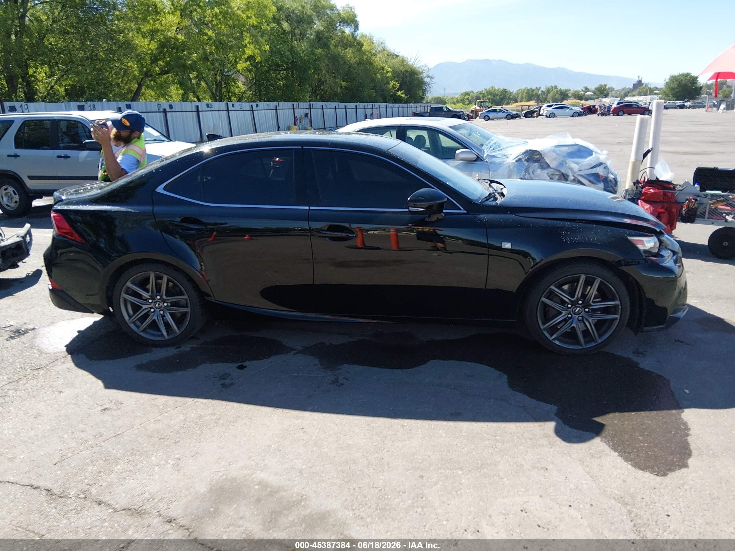 2015 Lexus Is 350   Black vin: JTHBE1D24F5021147