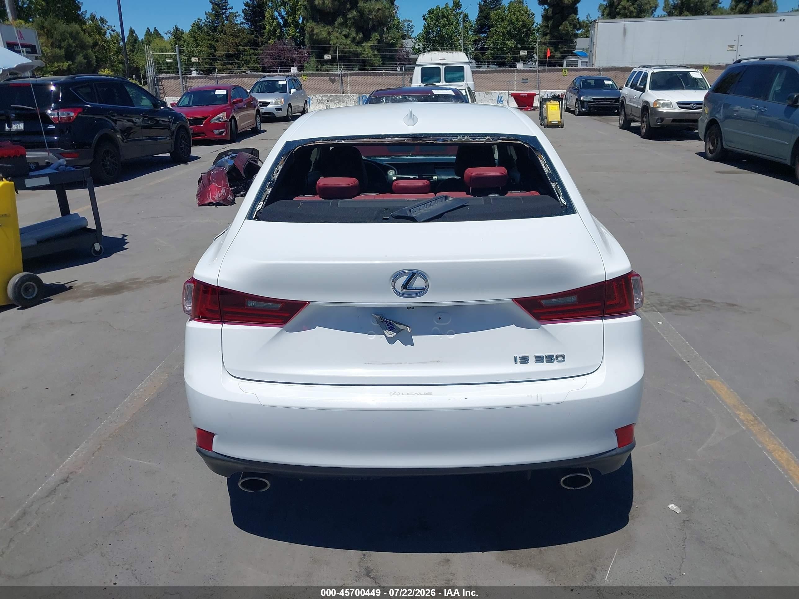 2014 Lexus Is 350   White vin: JTHBE1D25E5010737