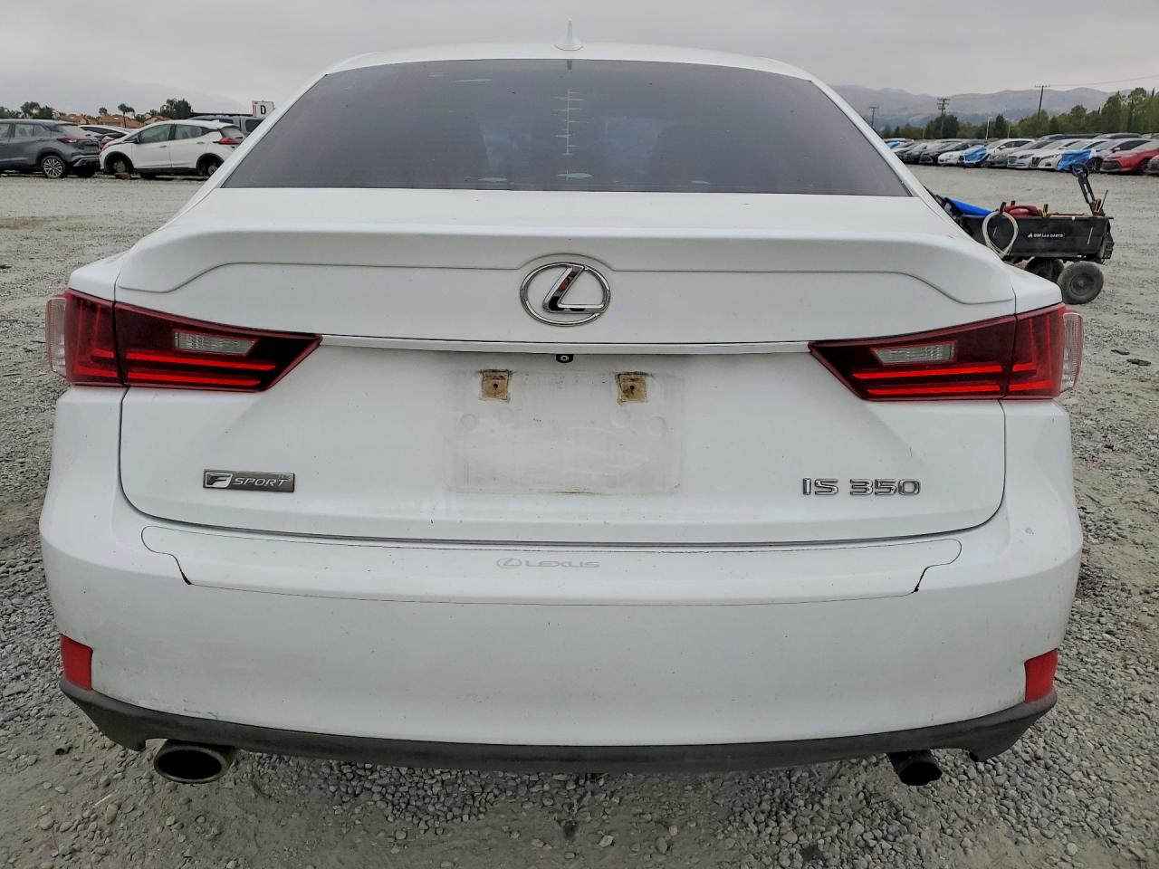 2015 Lexus Is 350 Base White vin: JTHBE1D25F5020332