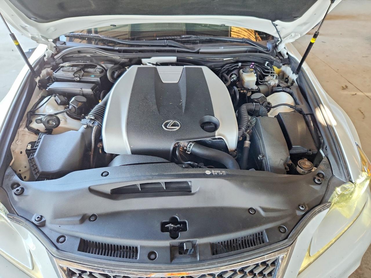 2015 Lexus Is 350 White vin: JTHBE1D25F5022372