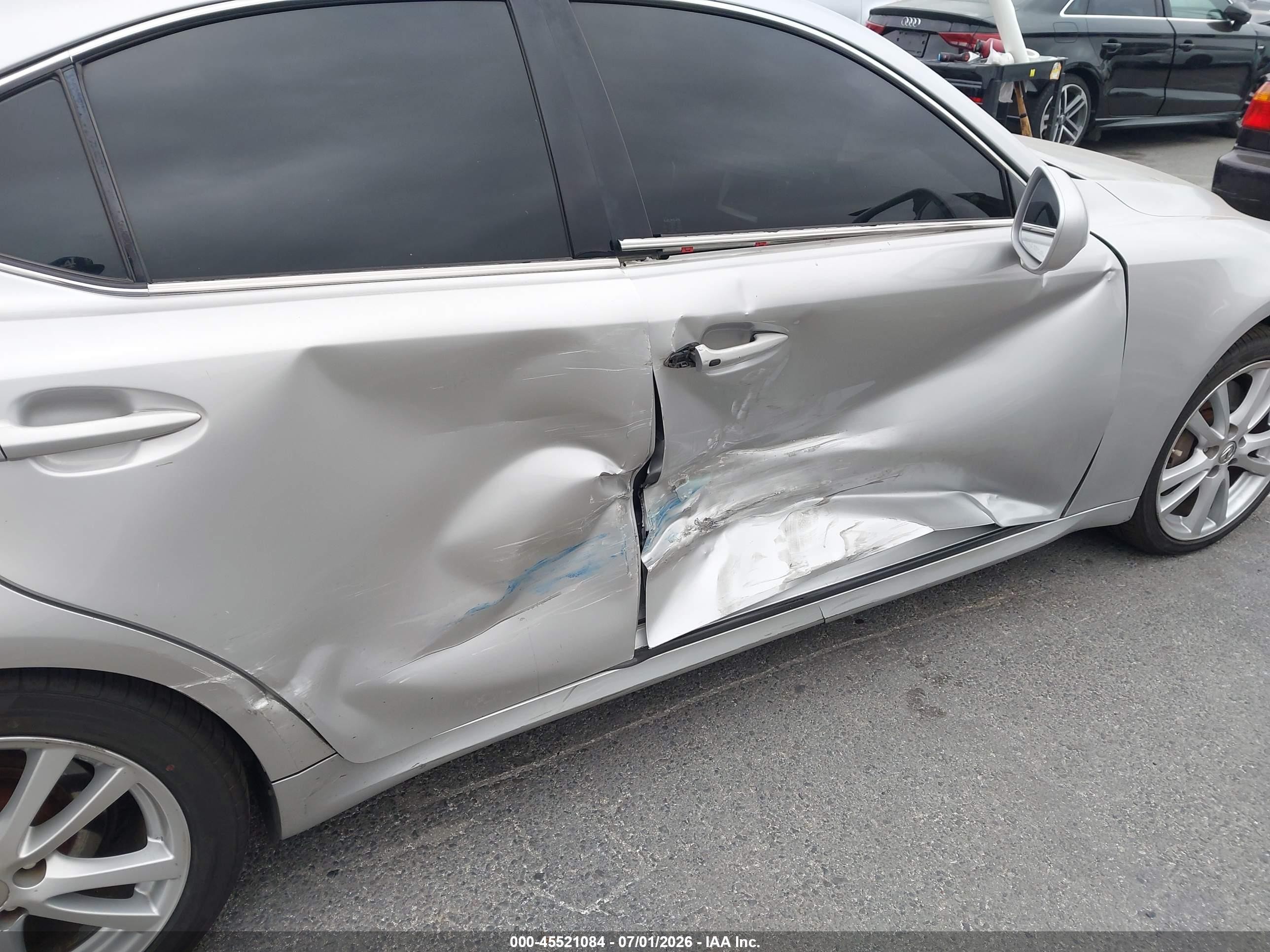 2006 Lexus Is 350   Silver vin: JTHBE262062005113