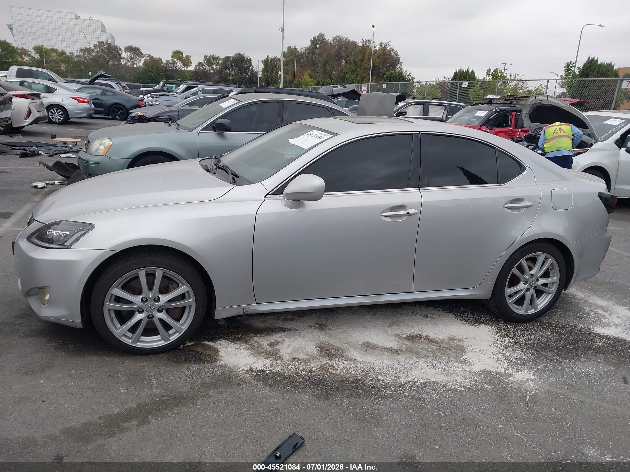 2006 Lexus Is 350   Silver vin: JTHBE262062005113