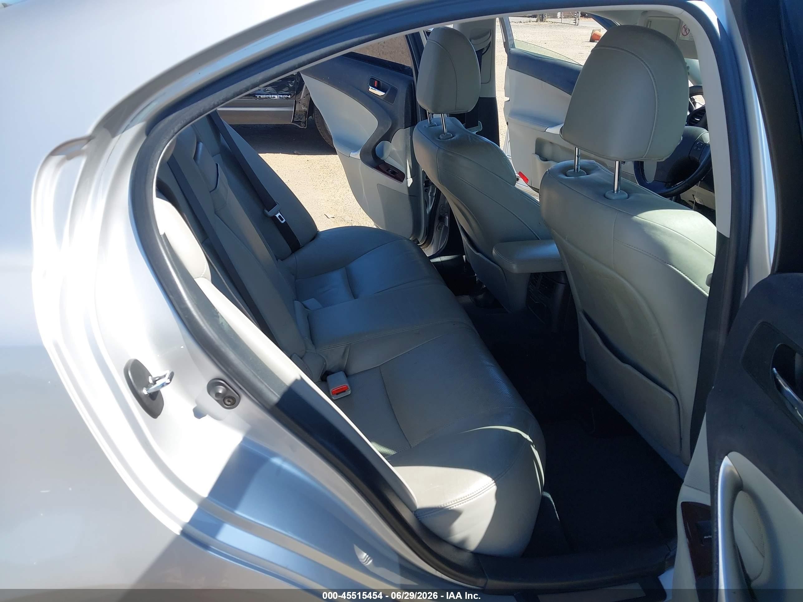 2006 Lexus Is 350   Silver vin: JTHBE262065004932