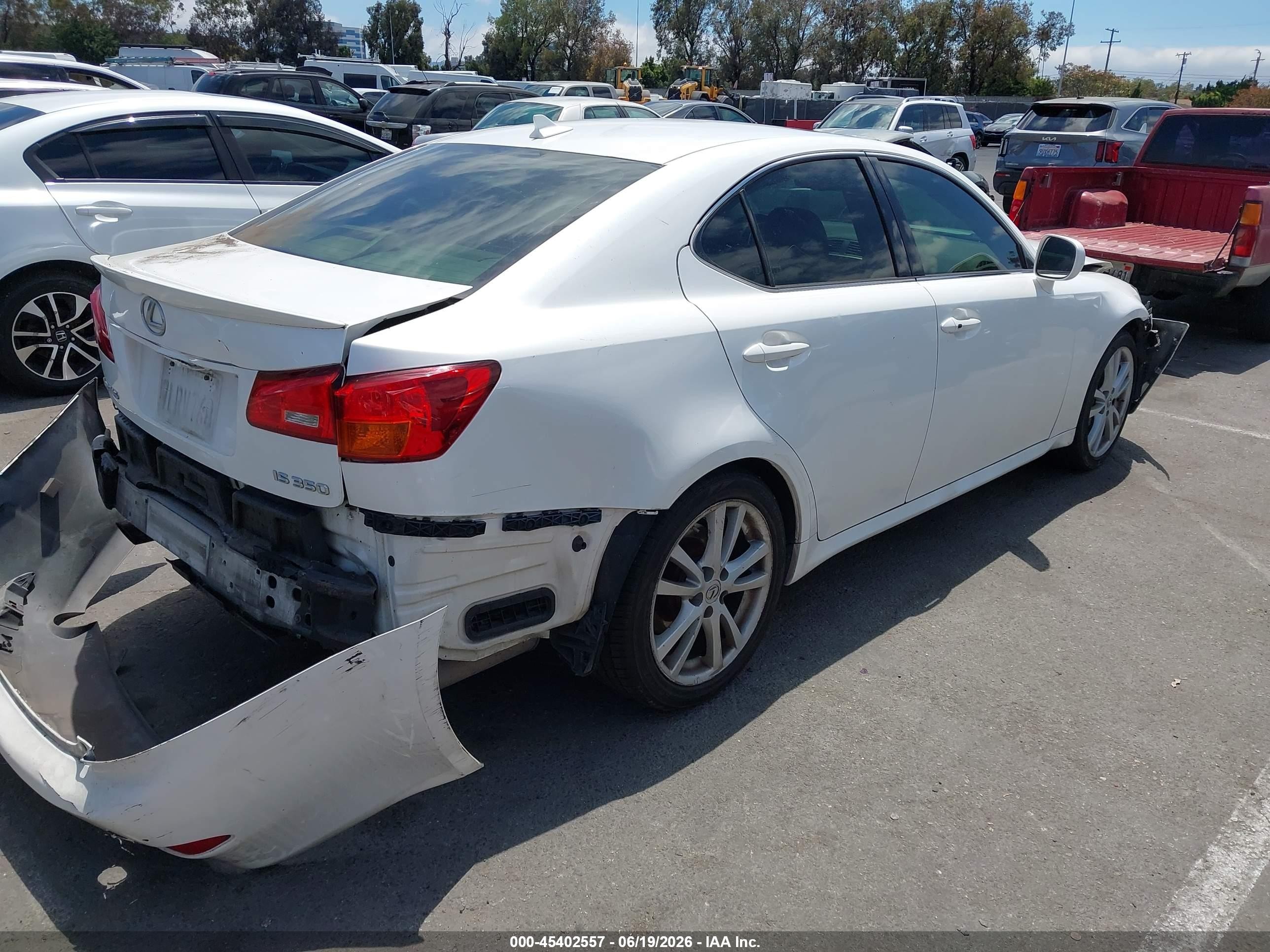 2007 Lexus Is 350   White vin: JTHBE262072009874