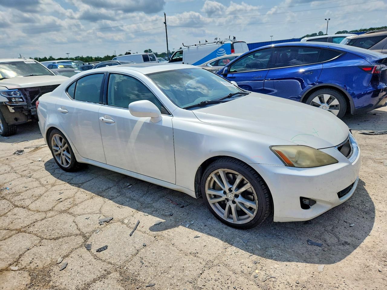 2007 Lexus Is 350 White vin: JTHBE262275016047