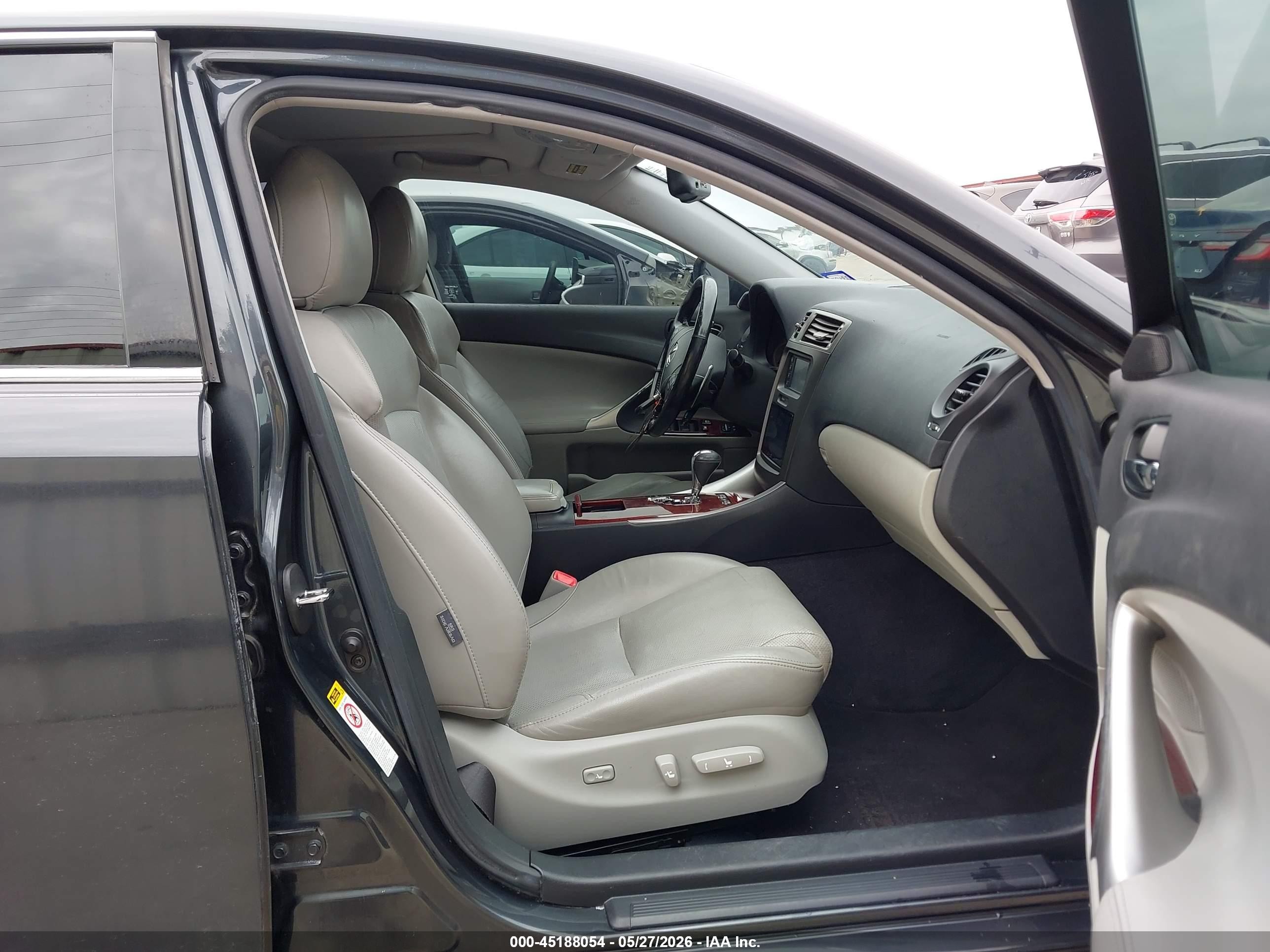 2008 Lexus Is 350   Gray vin: JTHBE262285021251