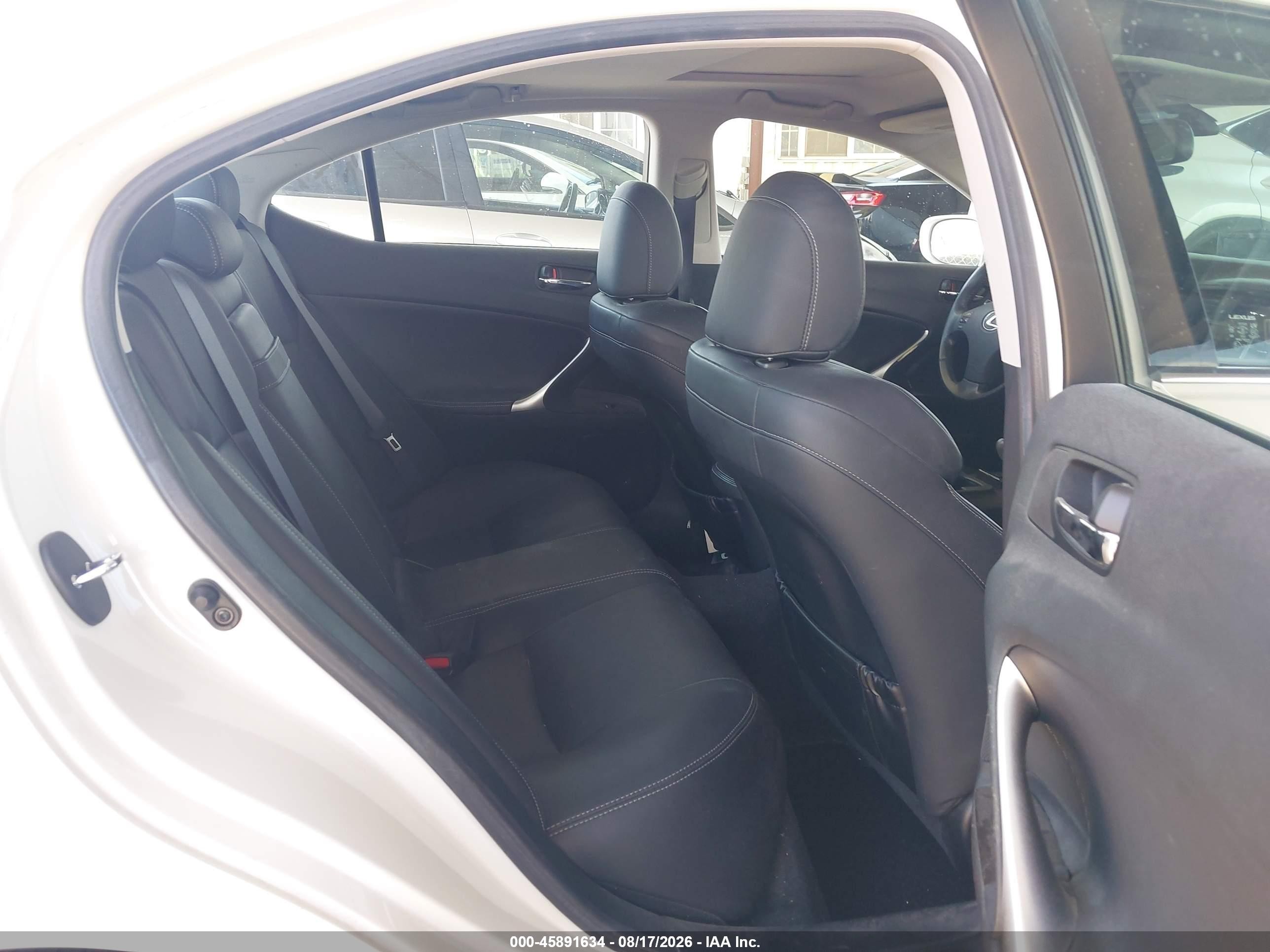 2009 Lexus Is 350 White vin: JTHBE262295022465