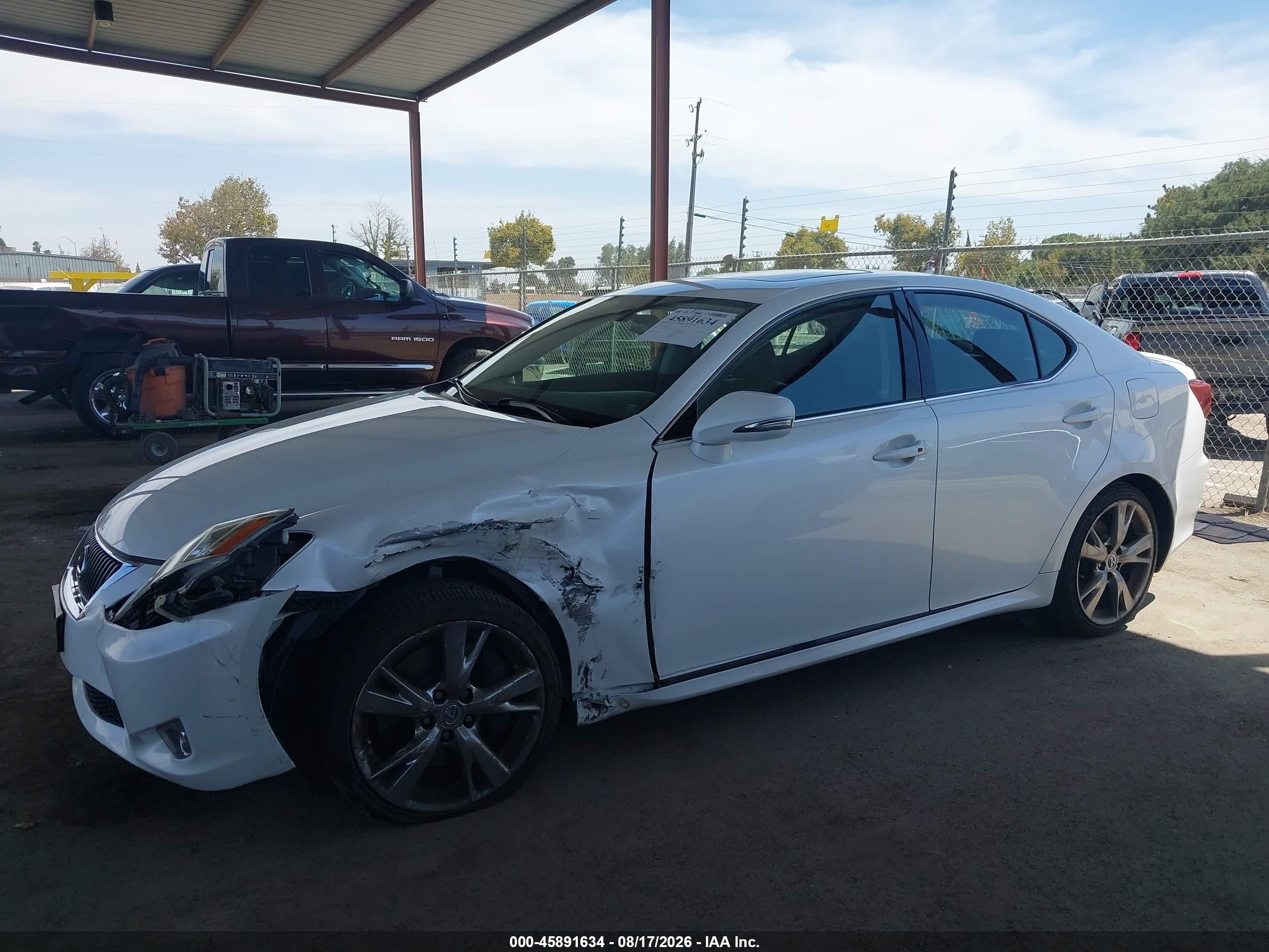 2009 Lexus Is 350 White vin: JTHBE262295022465