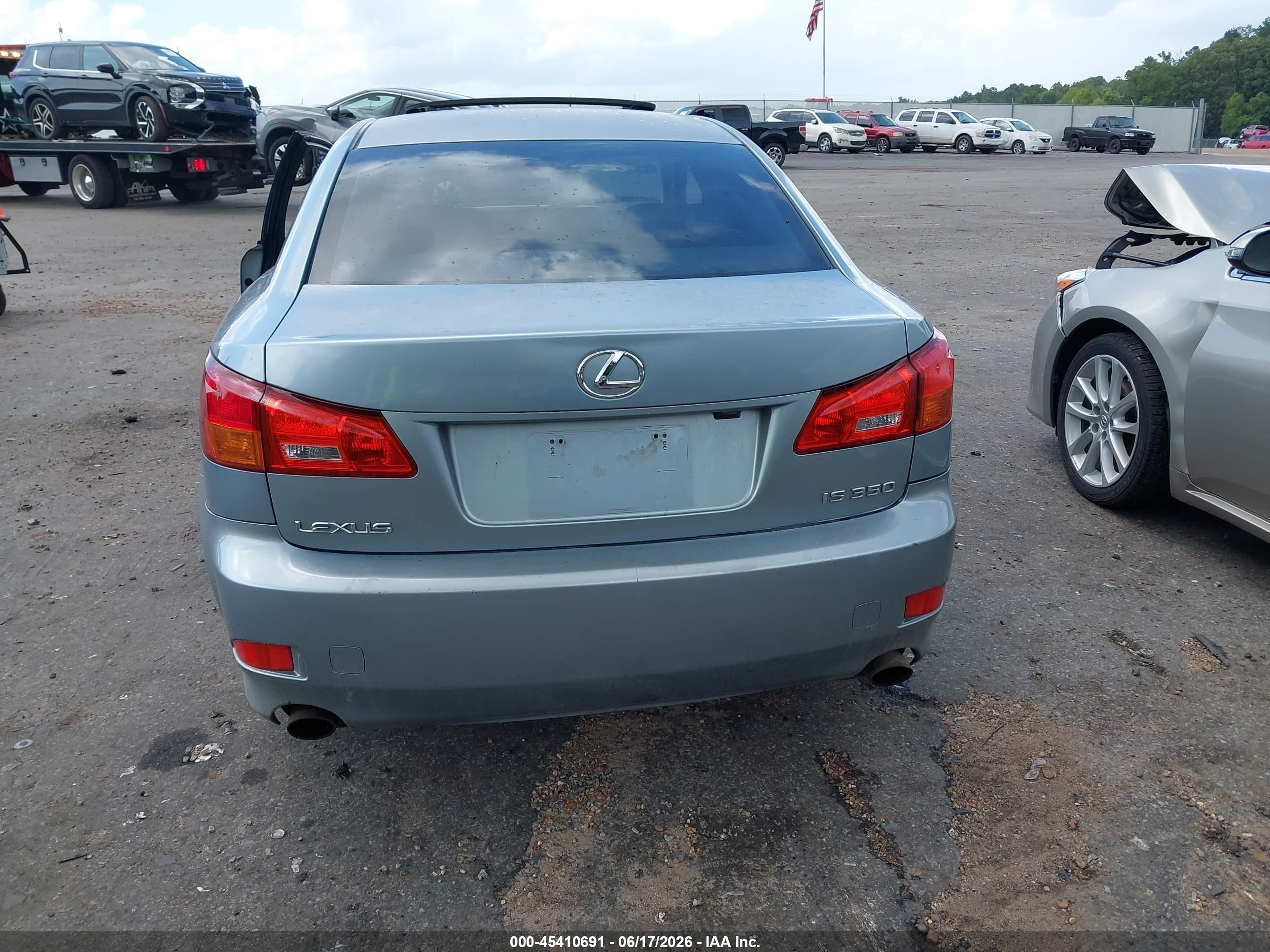 2006 Lexus Is 350   Silver vin: JTHBE262365001586