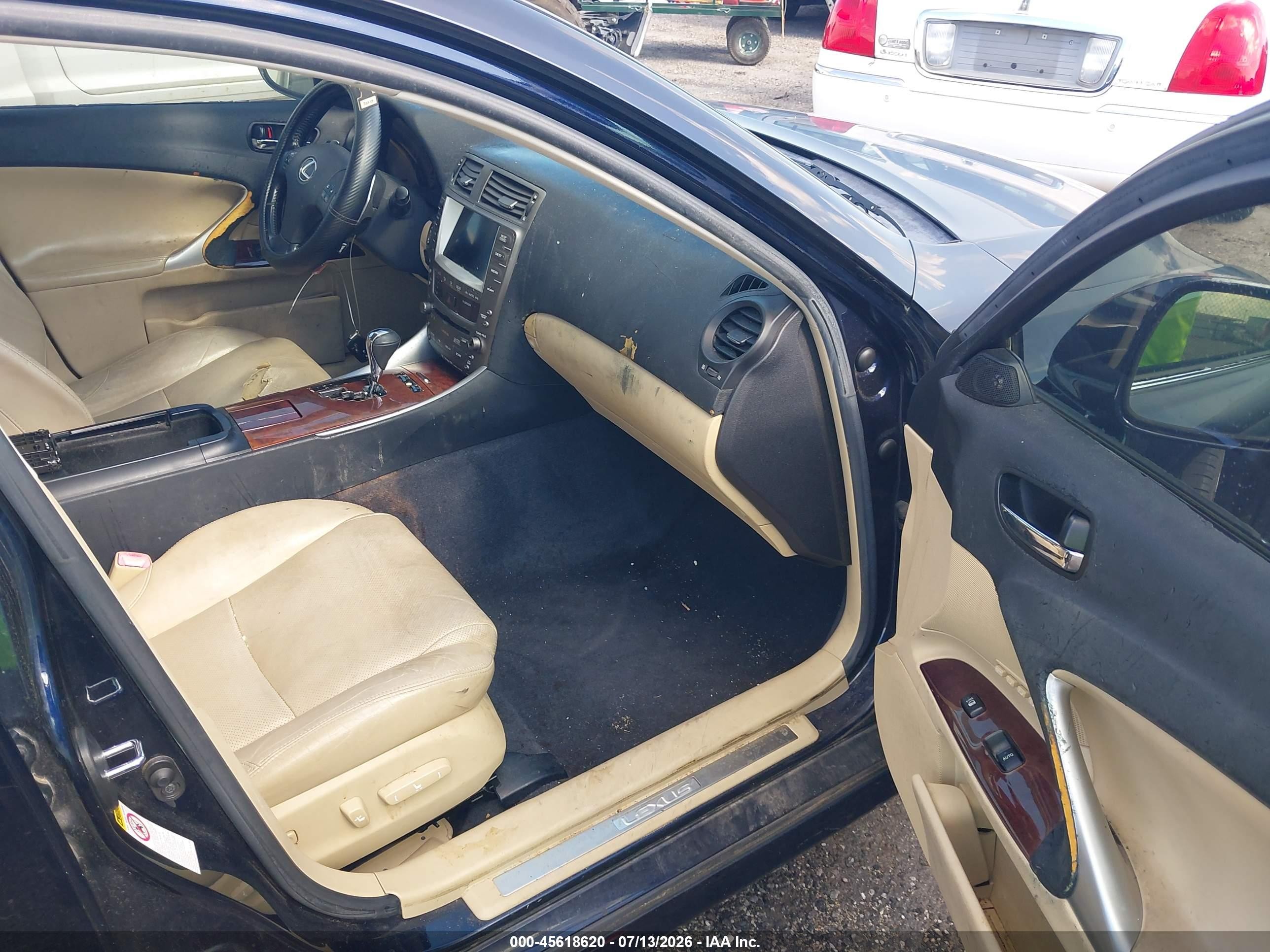 2008 Lexus Is 350   Black vin: JTHBE262382014696