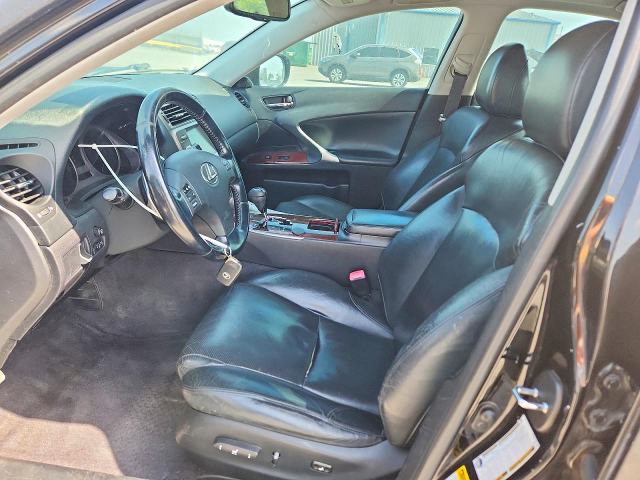 2008 Lexus Is 350 Black vin: JTHBE262385021307