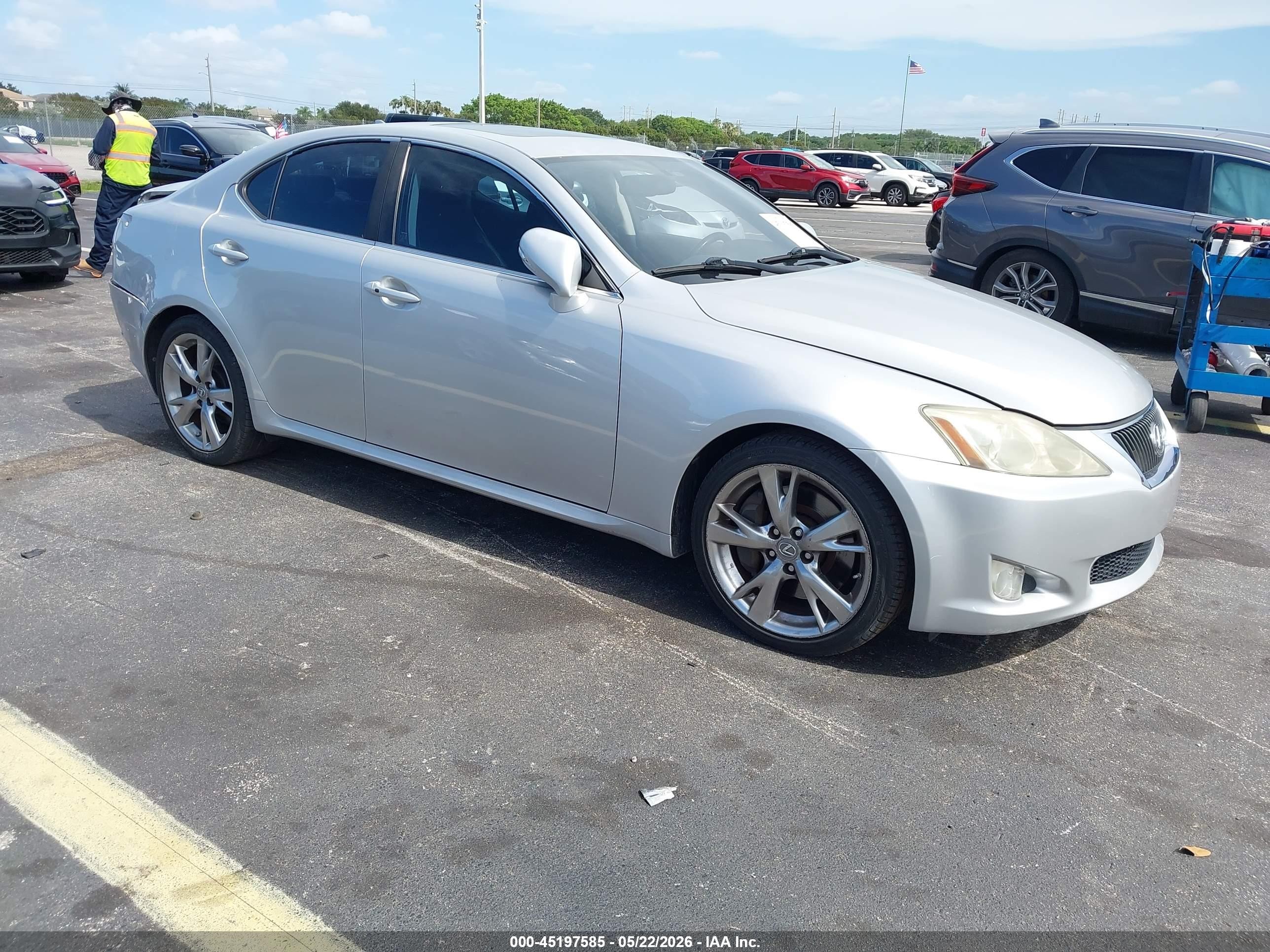 2009 Lexus Is 350   Silver vin: JTHBE262392016370
