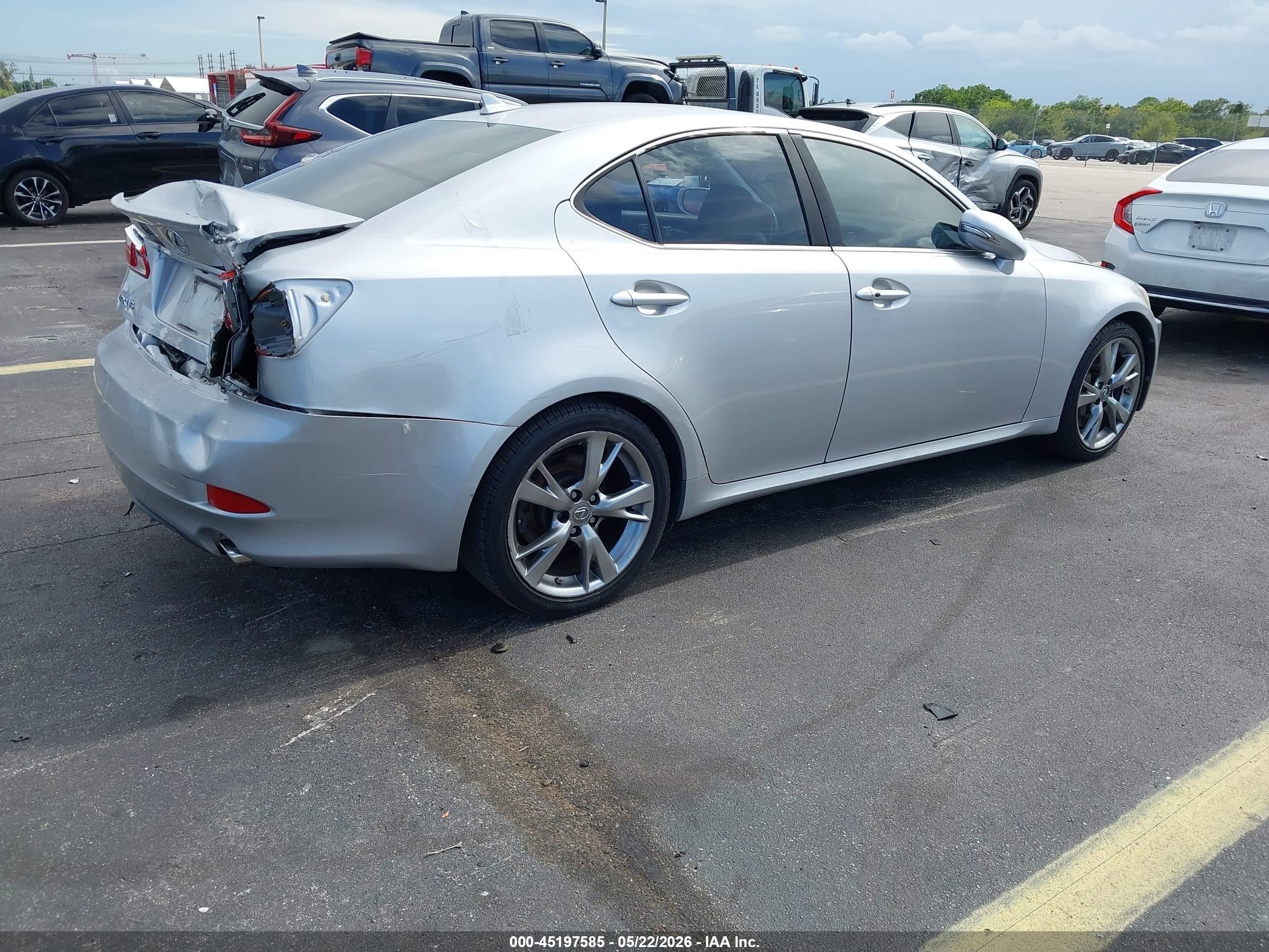 2009 Lexus Is 350   Silver vin: JTHBE262392016370