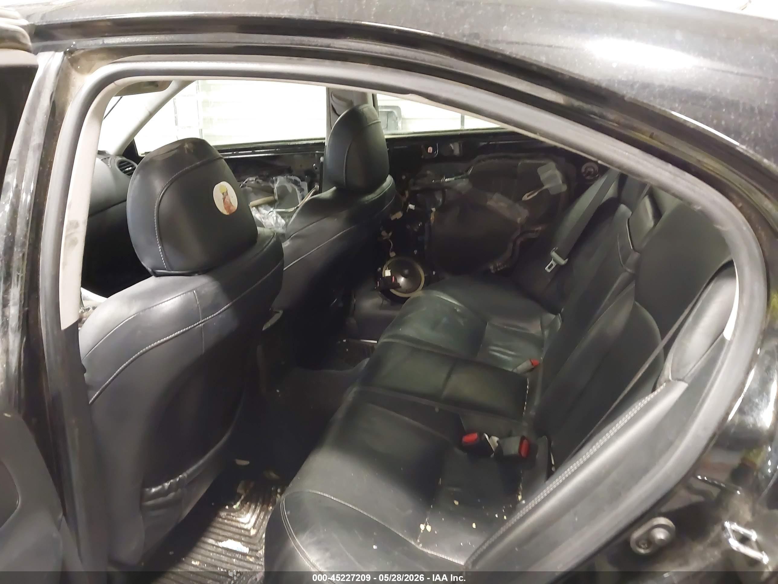 2009 Lexus Is 350 Black vin: JTHBE262495022127