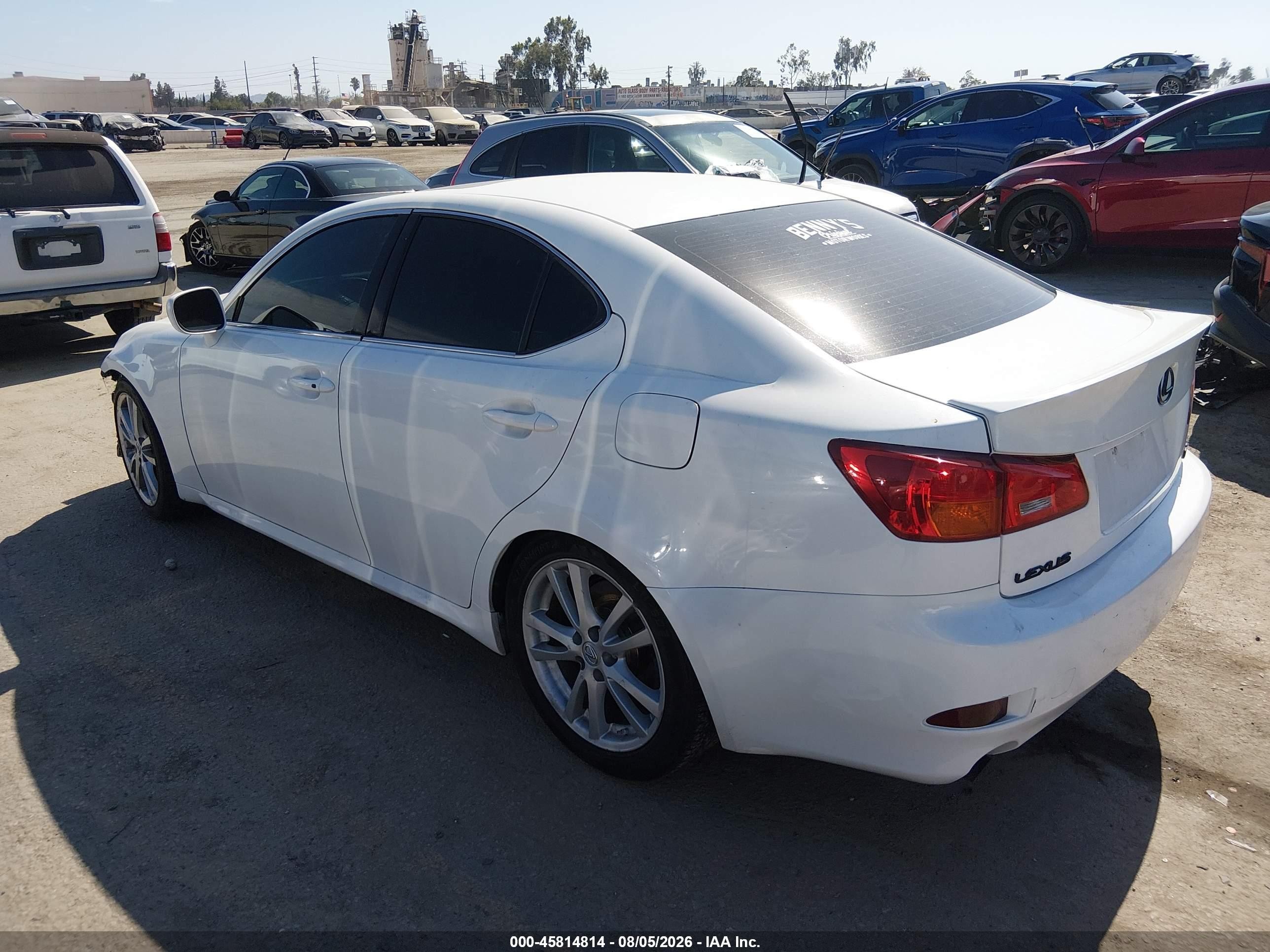 2006 Lexus Is 350   White vin: JTHBE262562005348