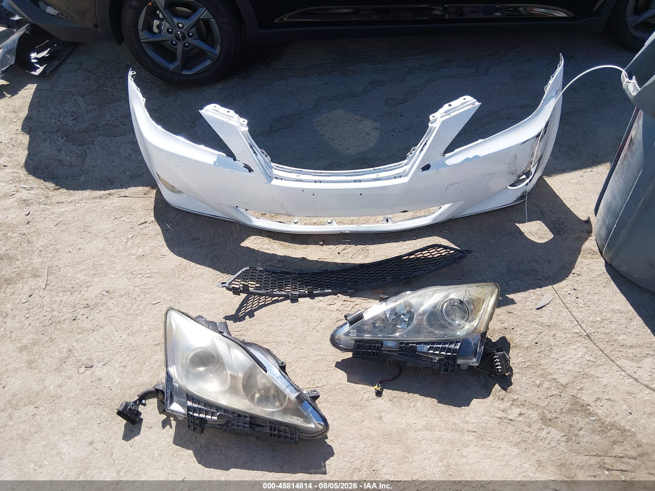 2006 Lexus Is 350   White vin: JTHBE262562005348