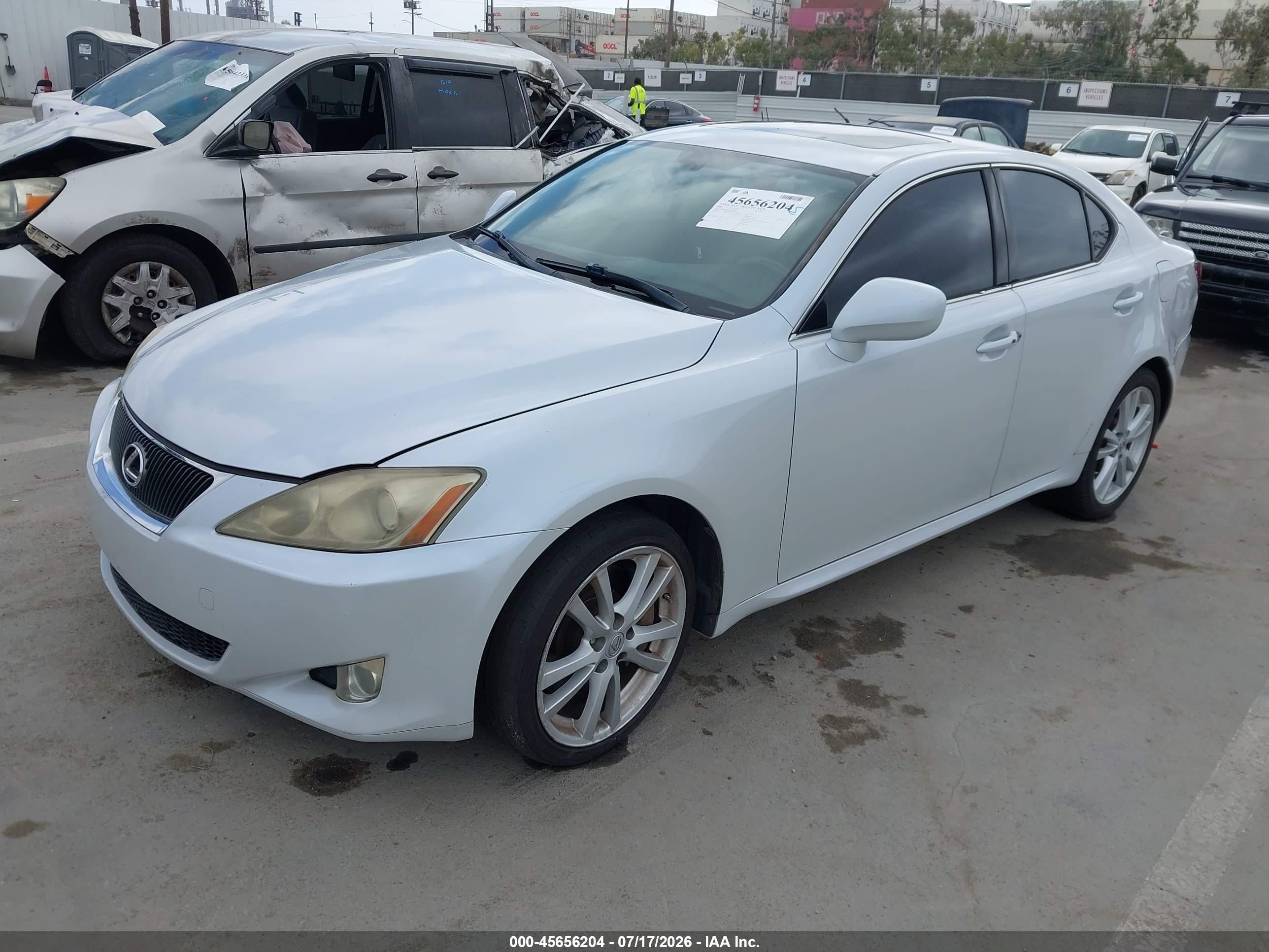 2006 Lexus Is 350 Белый vin: JTHBE262565005350