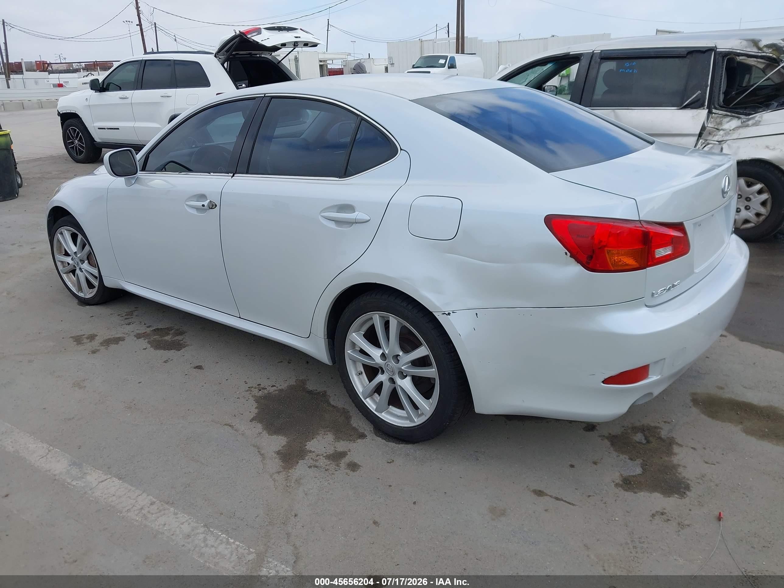 2006 Lexus Is 350 Белый vin: JTHBE262565005350