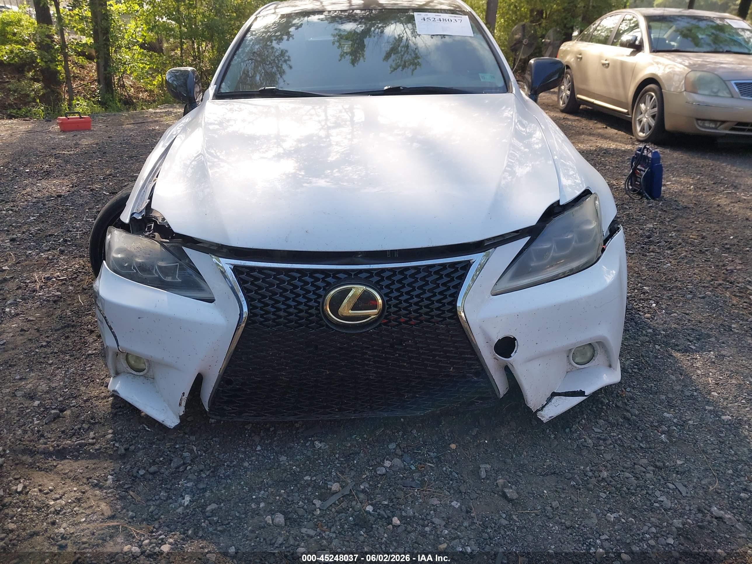 2008 Lexus Is 350   White vin: JTHBE262582014585