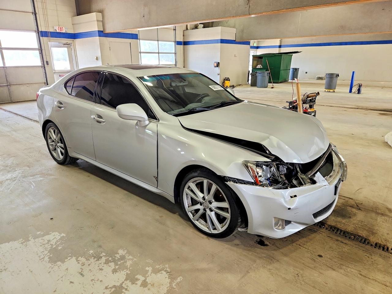 2007 Lexus Is 350 Silver vin: JTHBE262675014043