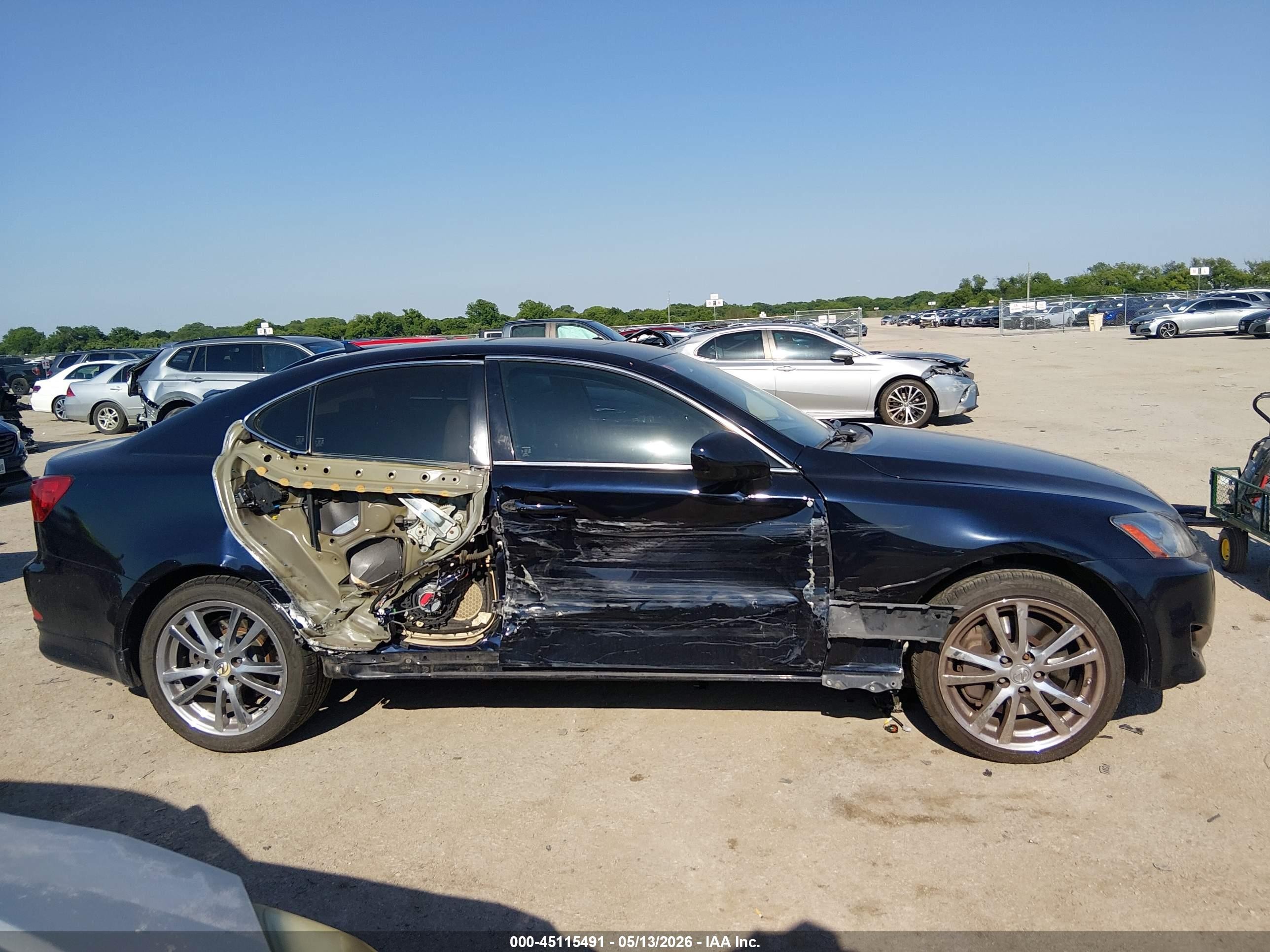 2008 Lexus Is 350   Blue vin: JTHBE262682014188