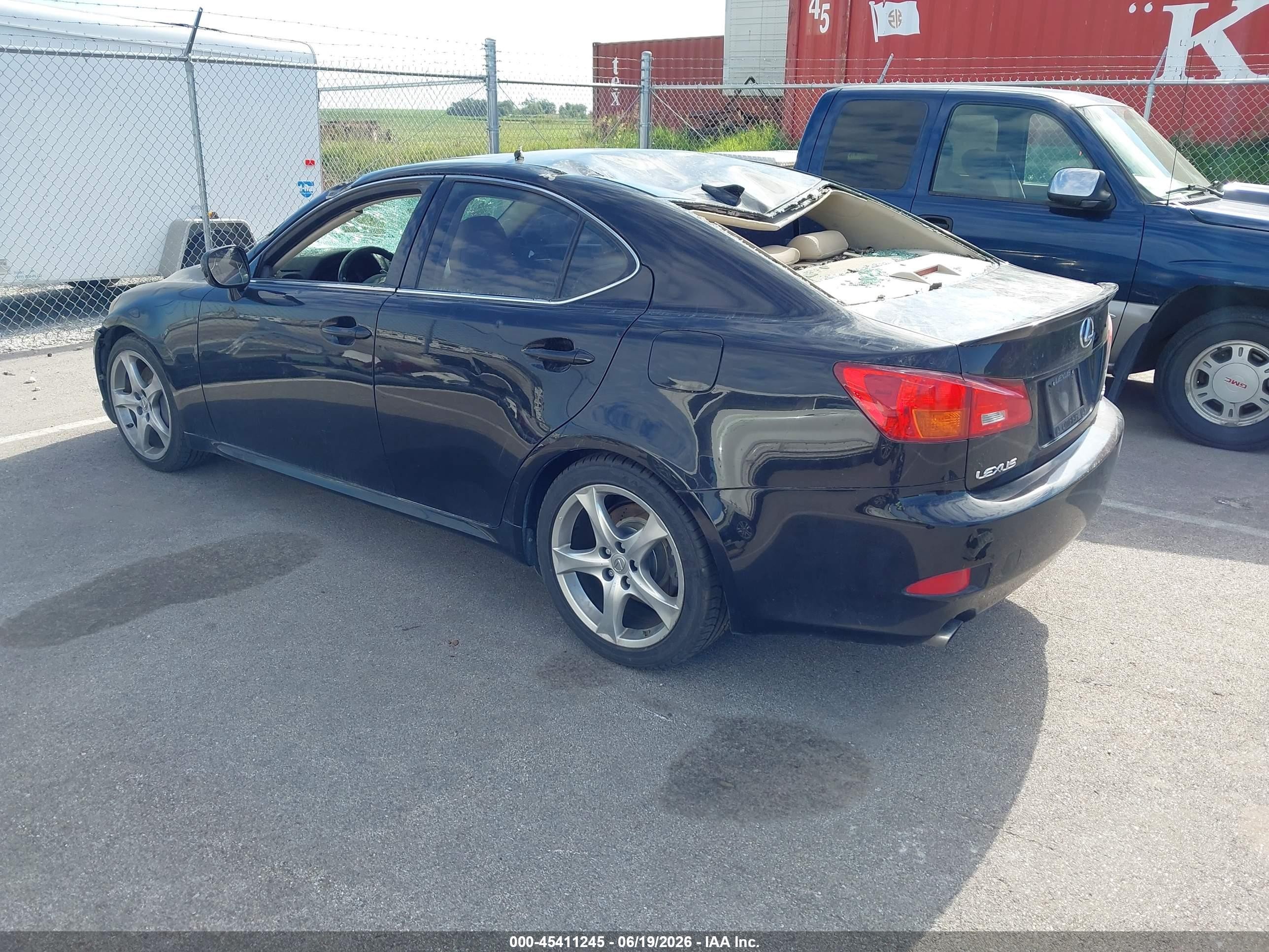 2007 Lexus Is 350   Black vin: JTHBE262772011704